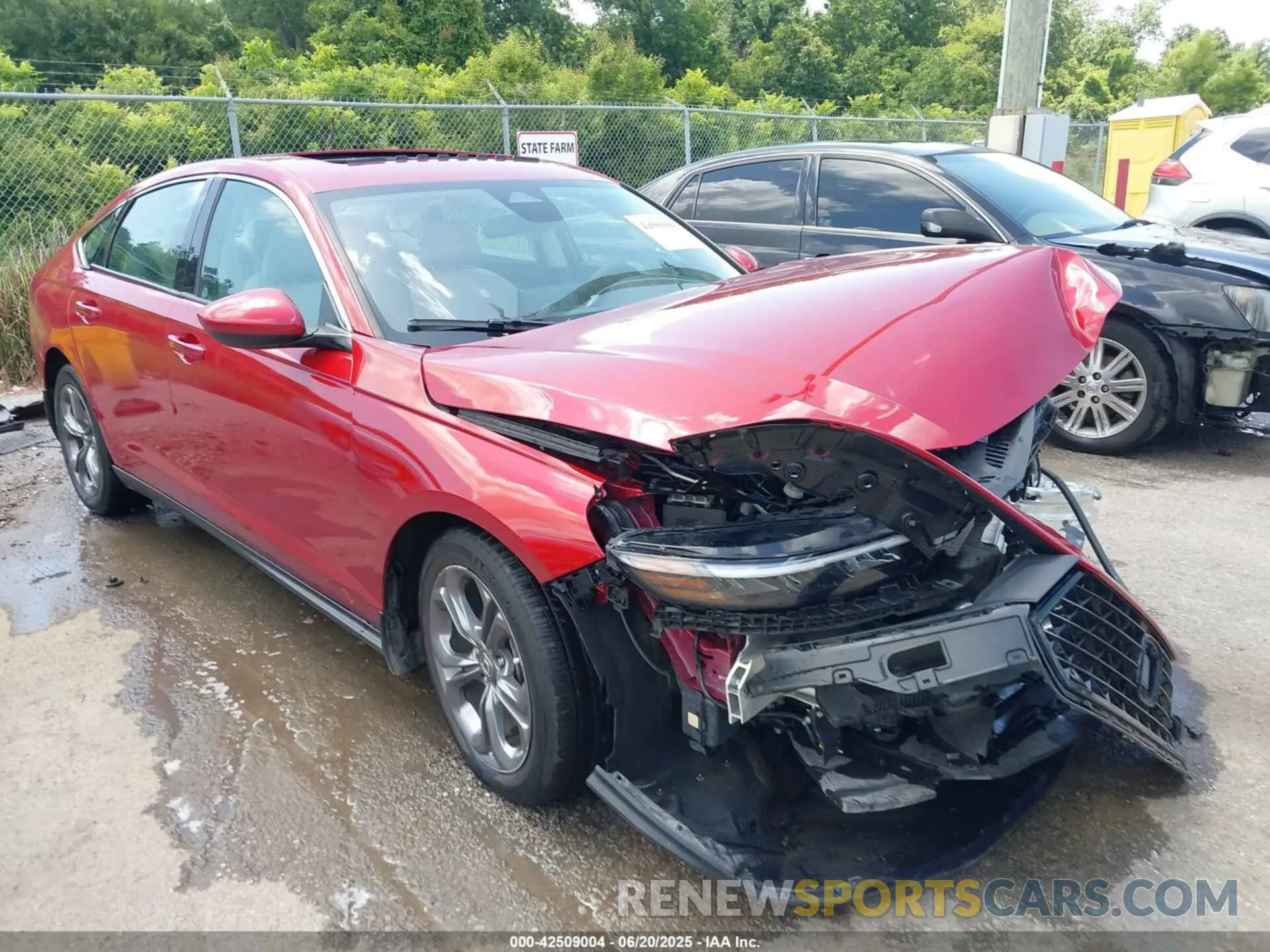 1 Photograph of a damaged car 1HGCY1F39PA013400 HONDA ACCORD 2023