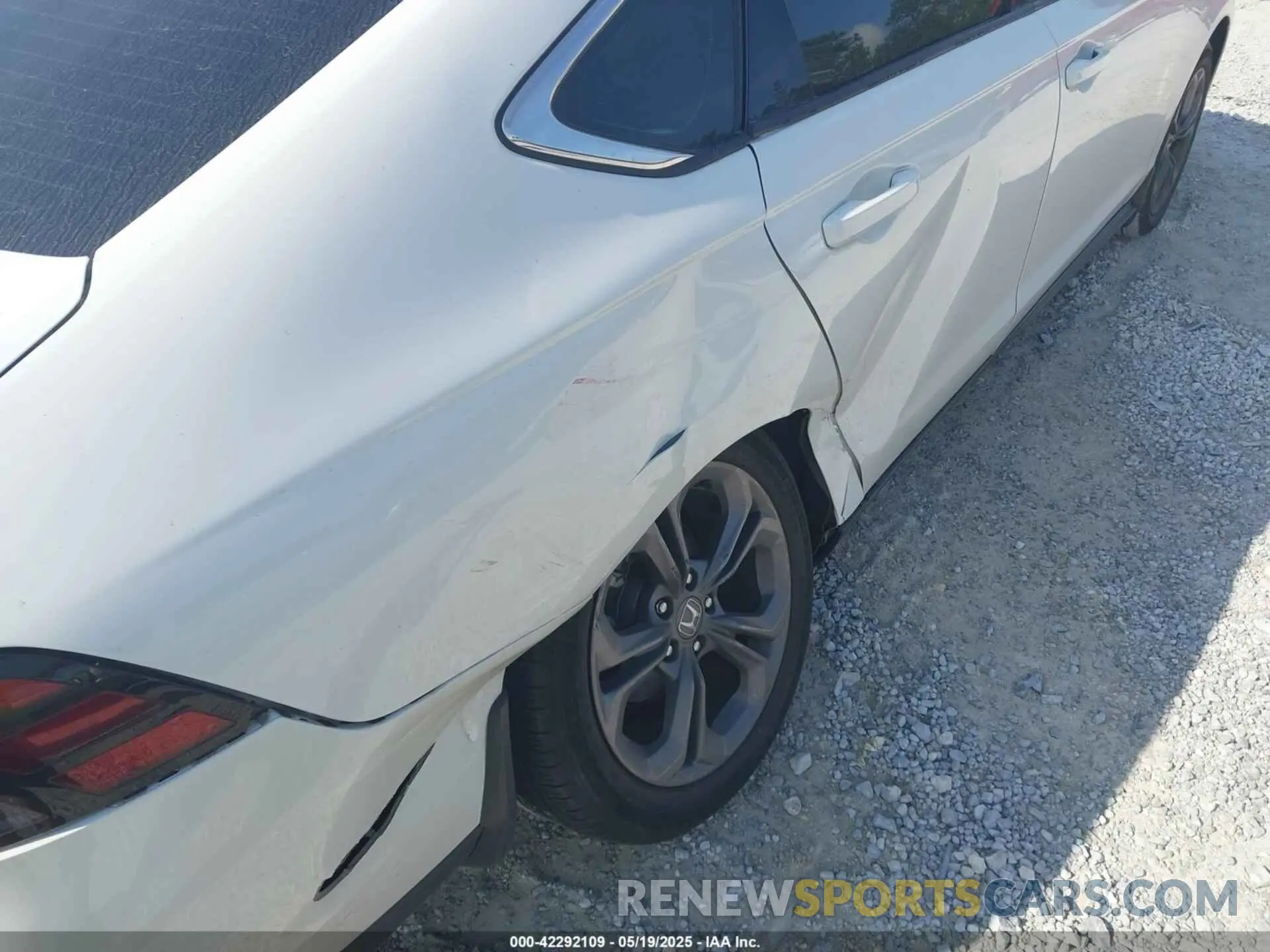 6 Photograph of a damaged car 1HGCY1F39PA038703 HONDA ACCORD 2023