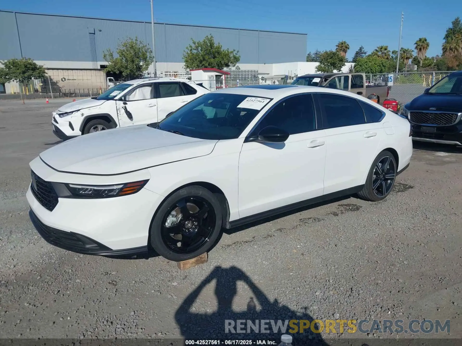 2 Photograph of a damaged car 1HGCY2F51PA014256 HONDA ACCORD 2023