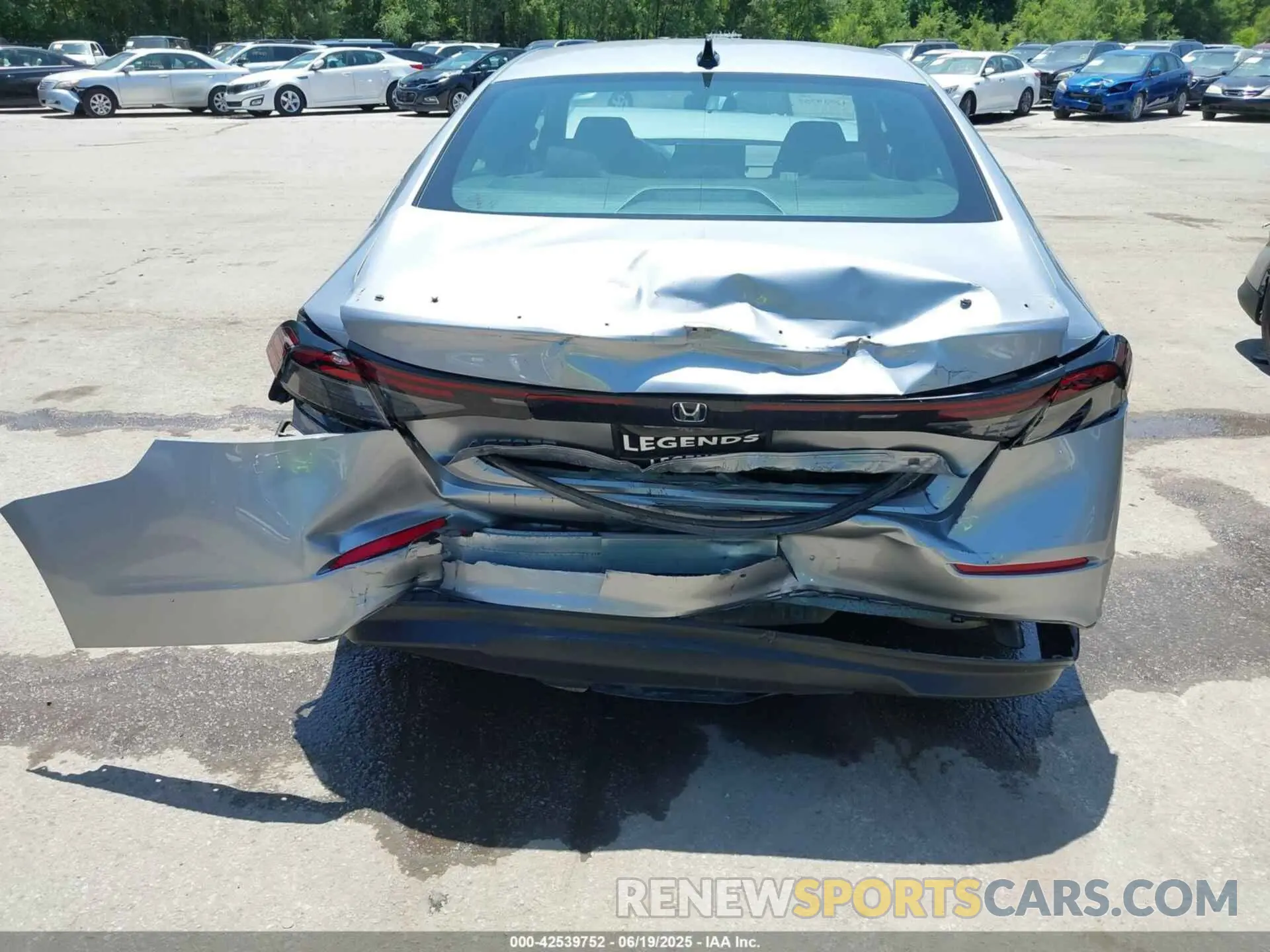 19 Photograph of a damaged car 1HGCY2F51PA048875 HONDA ACCORD 2023
