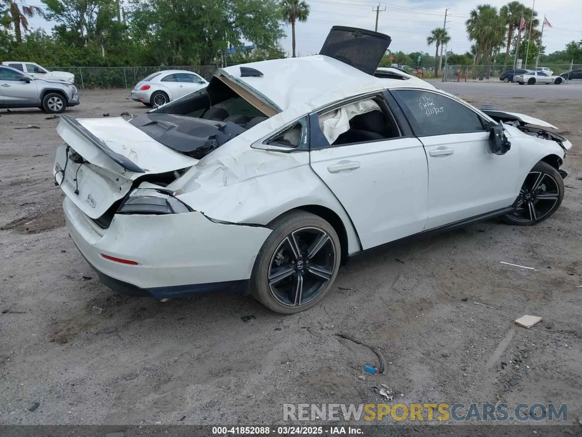 4 Photograph of a damaged car 1HGCY2F53PA022438 HONDA ACCORD 2023