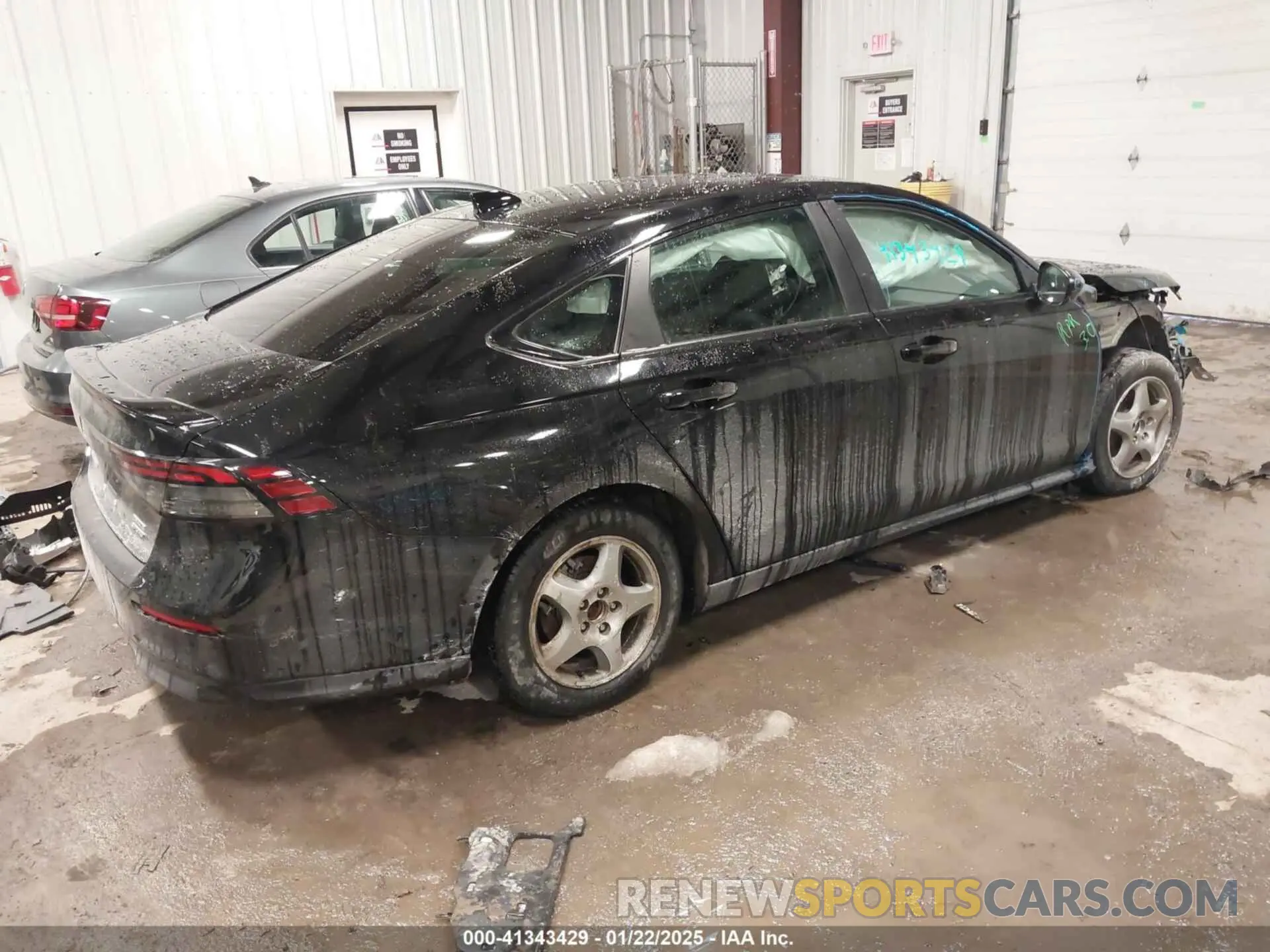 4 Photograph of a damaged car 1HGCY2F56PA063999 HONDA ACCORD 2023