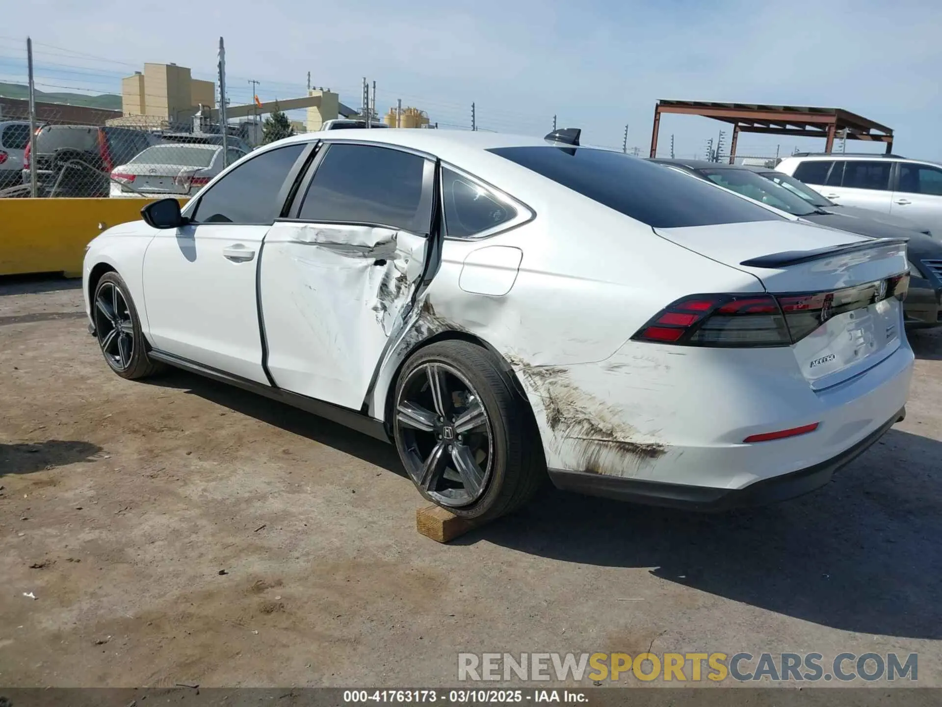 3 Photograph of a damaged car 1HGCY2F59PA032097 HONDA ACCORD 2023