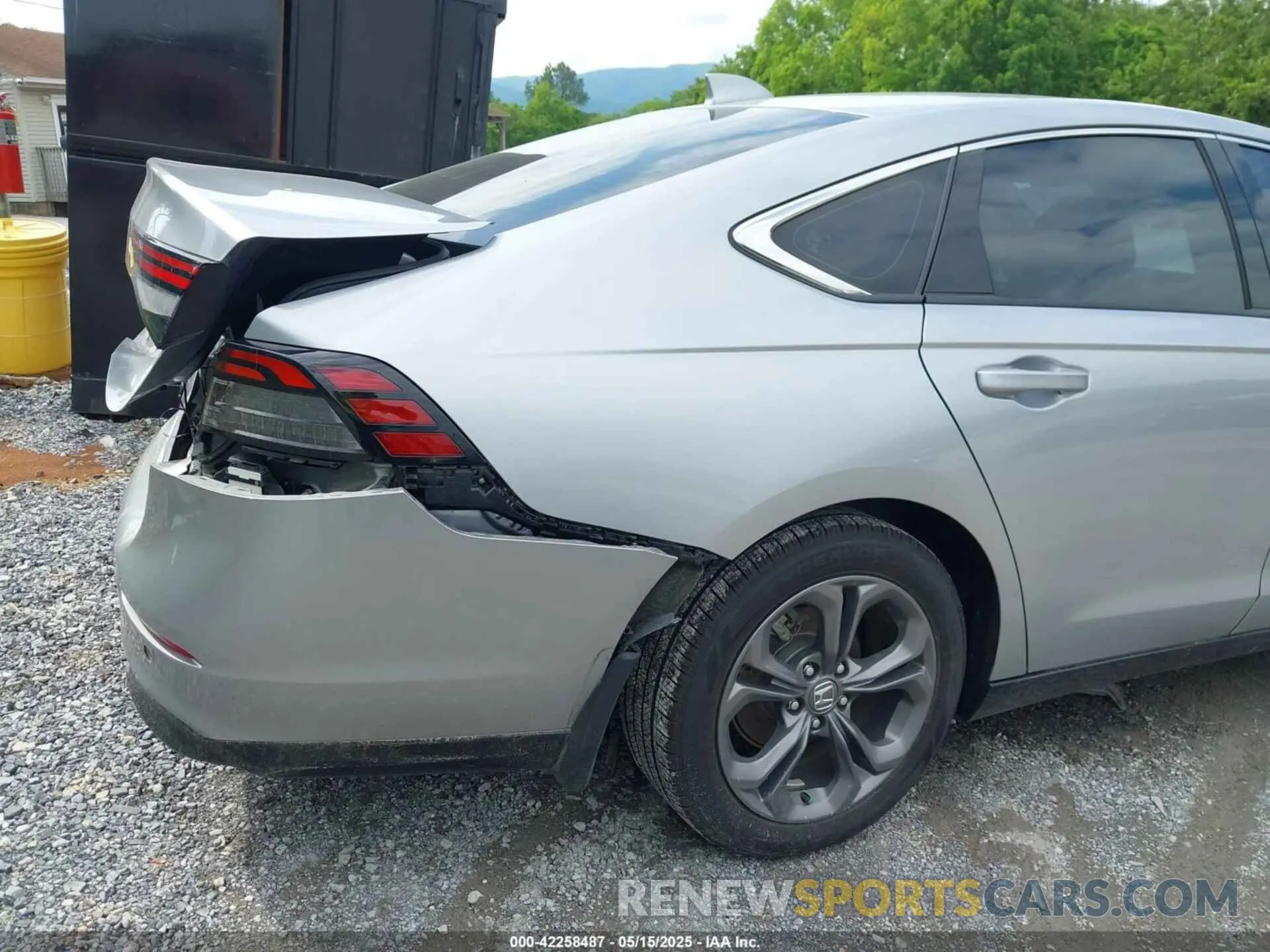 18 Photograph of a damaged car 1HGCY2F62PA011357 HONDA ACCORD 2023