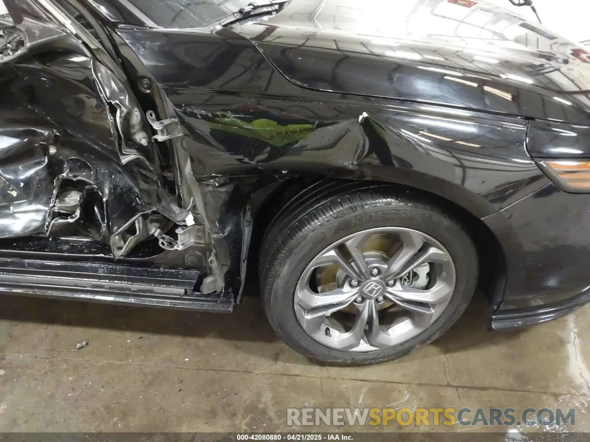 18 Photograph of a damaged car 1HGCY2F6XPA039424 HONDA ACCORD 2023