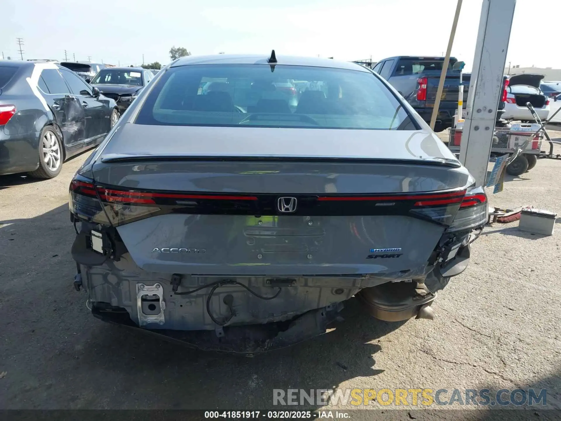 17 Photograph of a damaged car 1HGCY2F72PA003011 HONDA ACCORD 2023