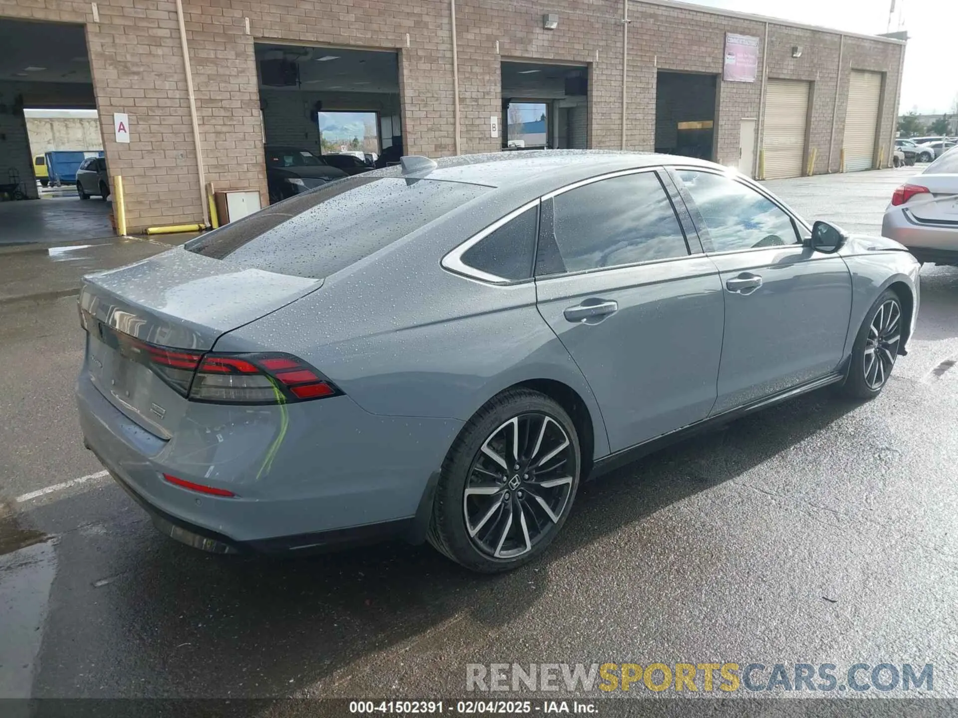 4 Photograph of a damaged car 1HGCY2F81PA023243 HONDA ACCORD 2023