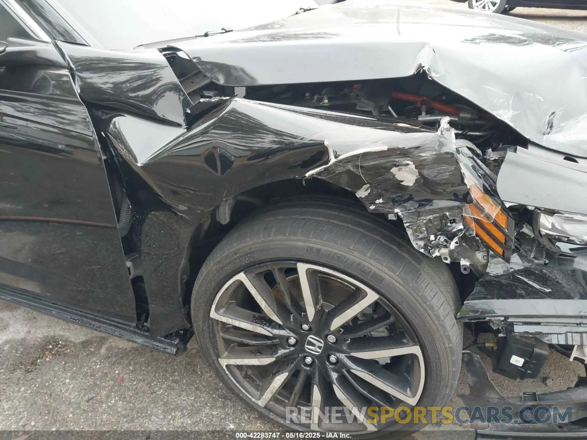 18 Photograph of a damaged car 1HGCY2F81PA046201 HONDA ACCORD 2023