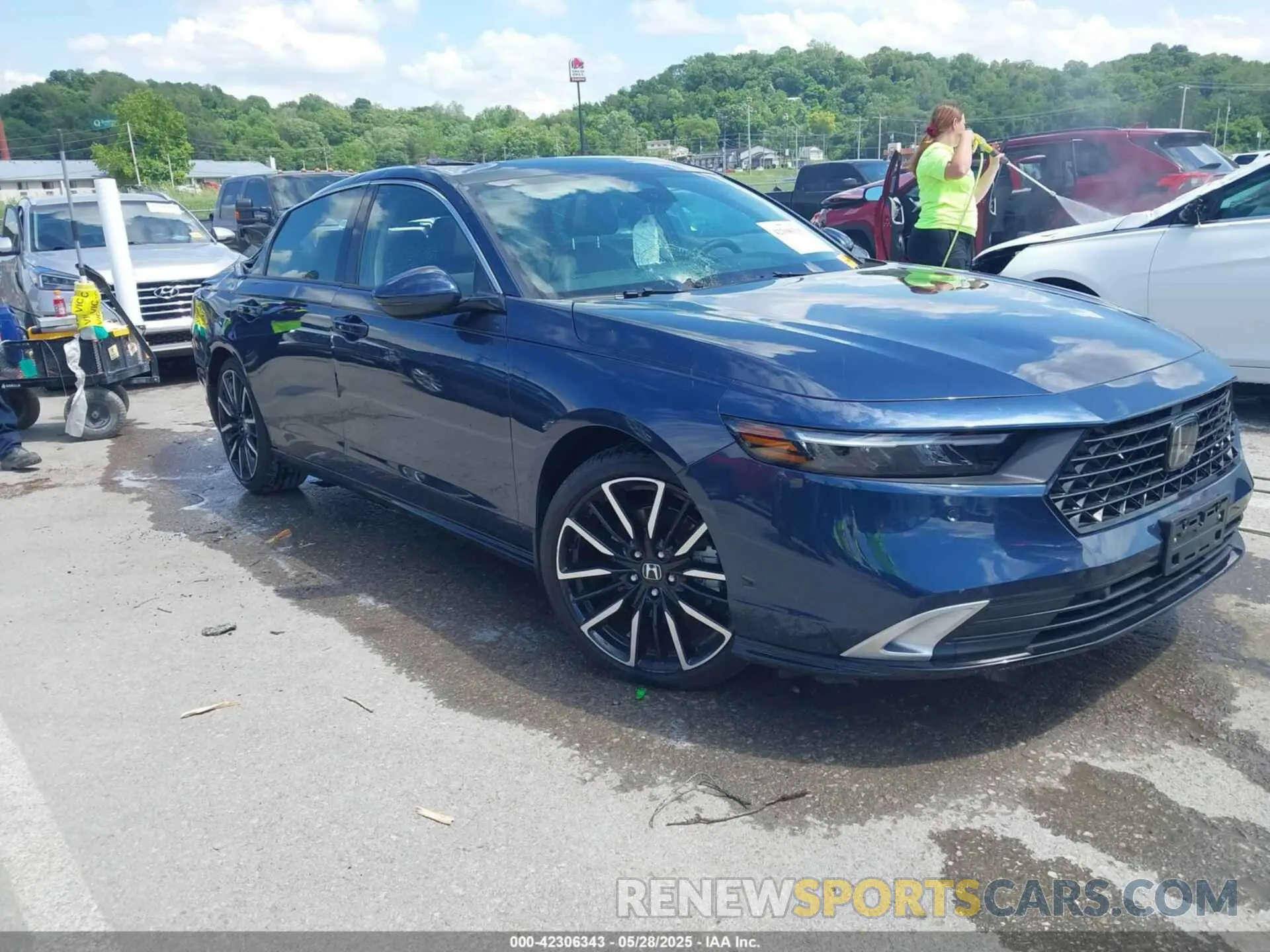 1 Photograph of a damaged car 1HGCY2F81PA048434 HONDA ACCORD 2023