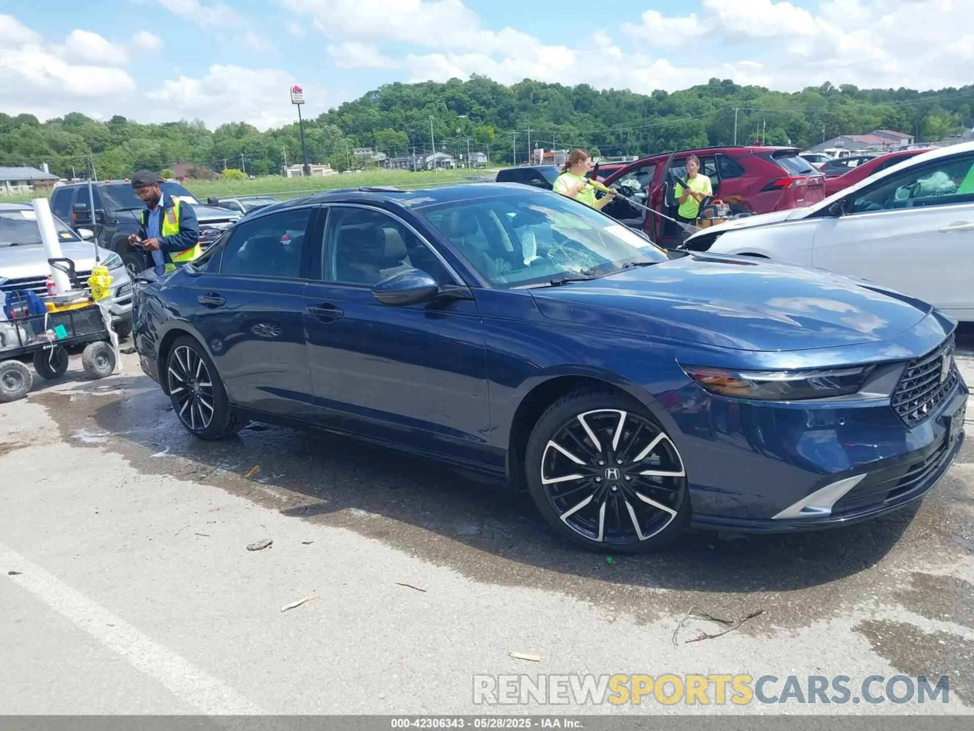 13 Photograph of a damaged car 1HGCY2F81PA048434 HONDA ACCORD 2023