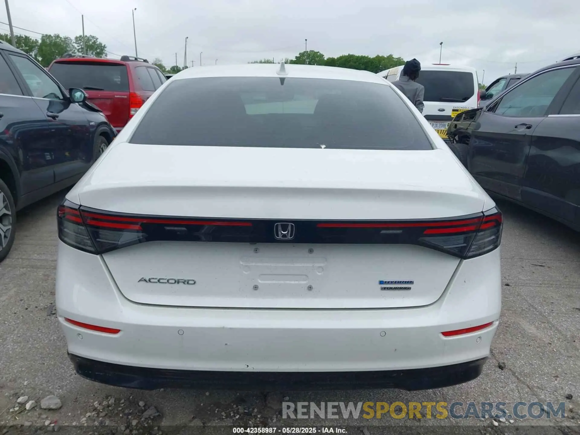 17 Photograph of a damaged car 1HGCY2F82PA024983 HONDA ACCORD 2023