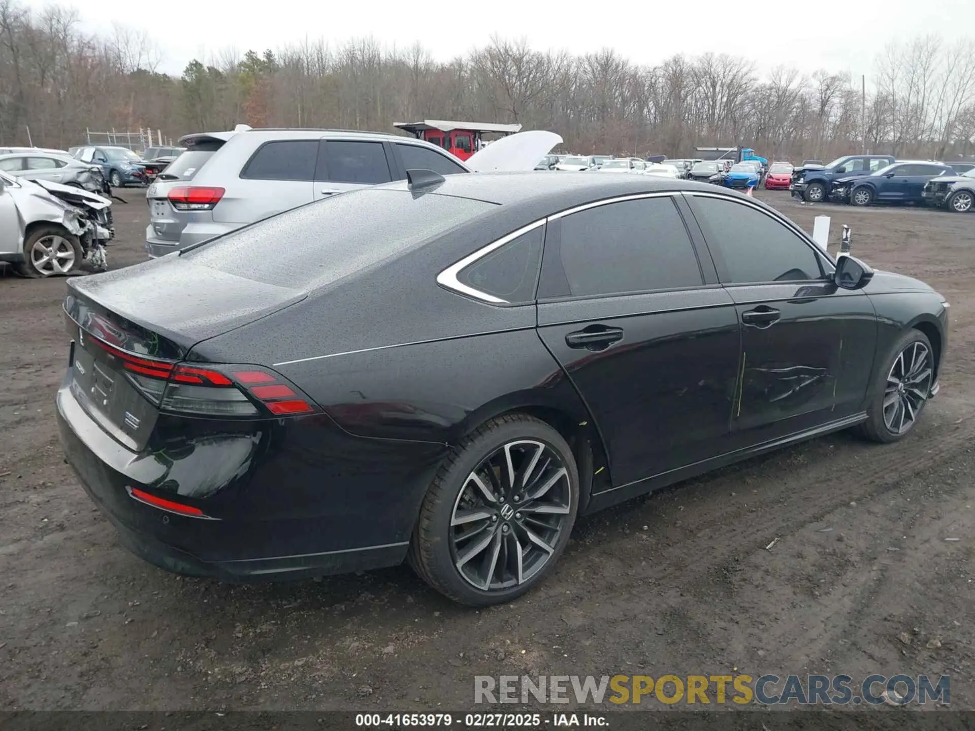 17 Photograph of a damaged car 1HGCY2F84PA019879 HONDA ACCORD 2023