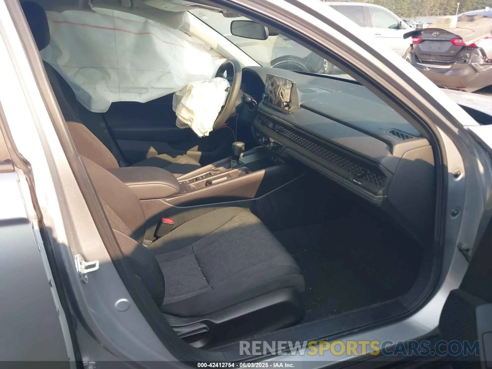 5 Photograph of a damaged car 1HGCY1F20RA069106 HONDA ACCORD 2024