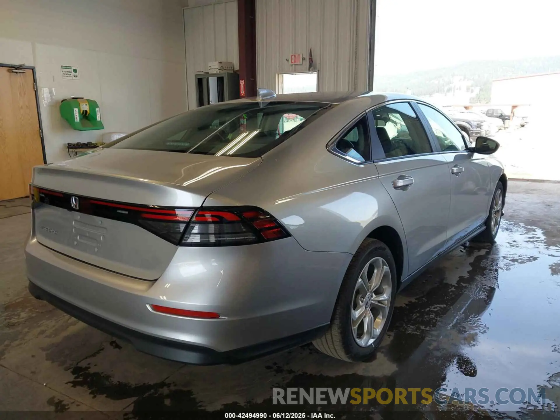 4 Photograph of a damaged car 1HGCY1F25RA076150 HONDA ACCORD 2024