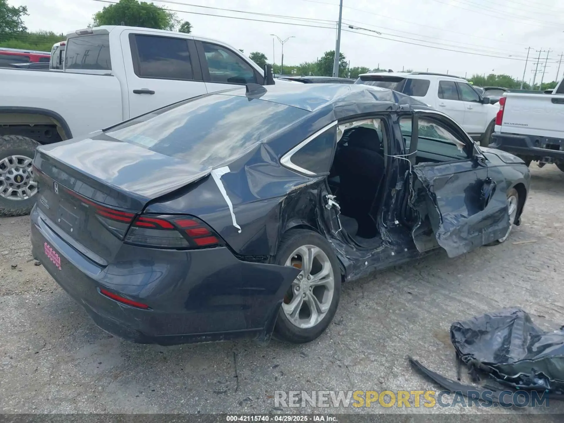 4 Photograph of a damaged car 1HGCY1F28RA030540 HONDA ACCORD 2024