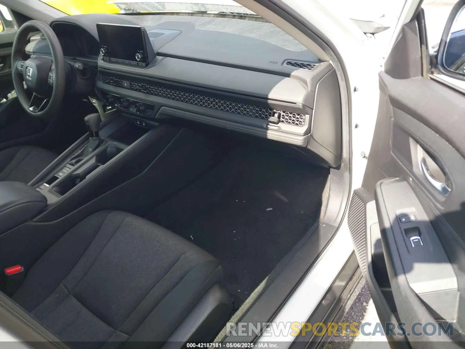 5 Photograph of a damaged car 1HGCY1F29RA014461 HONDA ACCORD 2024