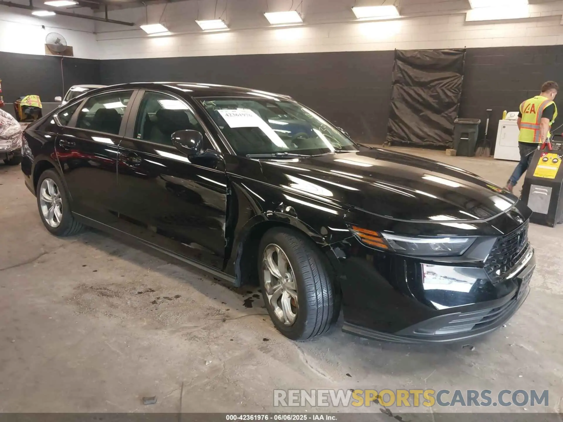 1 Photograph of a damaged car 1HGCY1F2XRA057383 HONDA ACCORD 2024