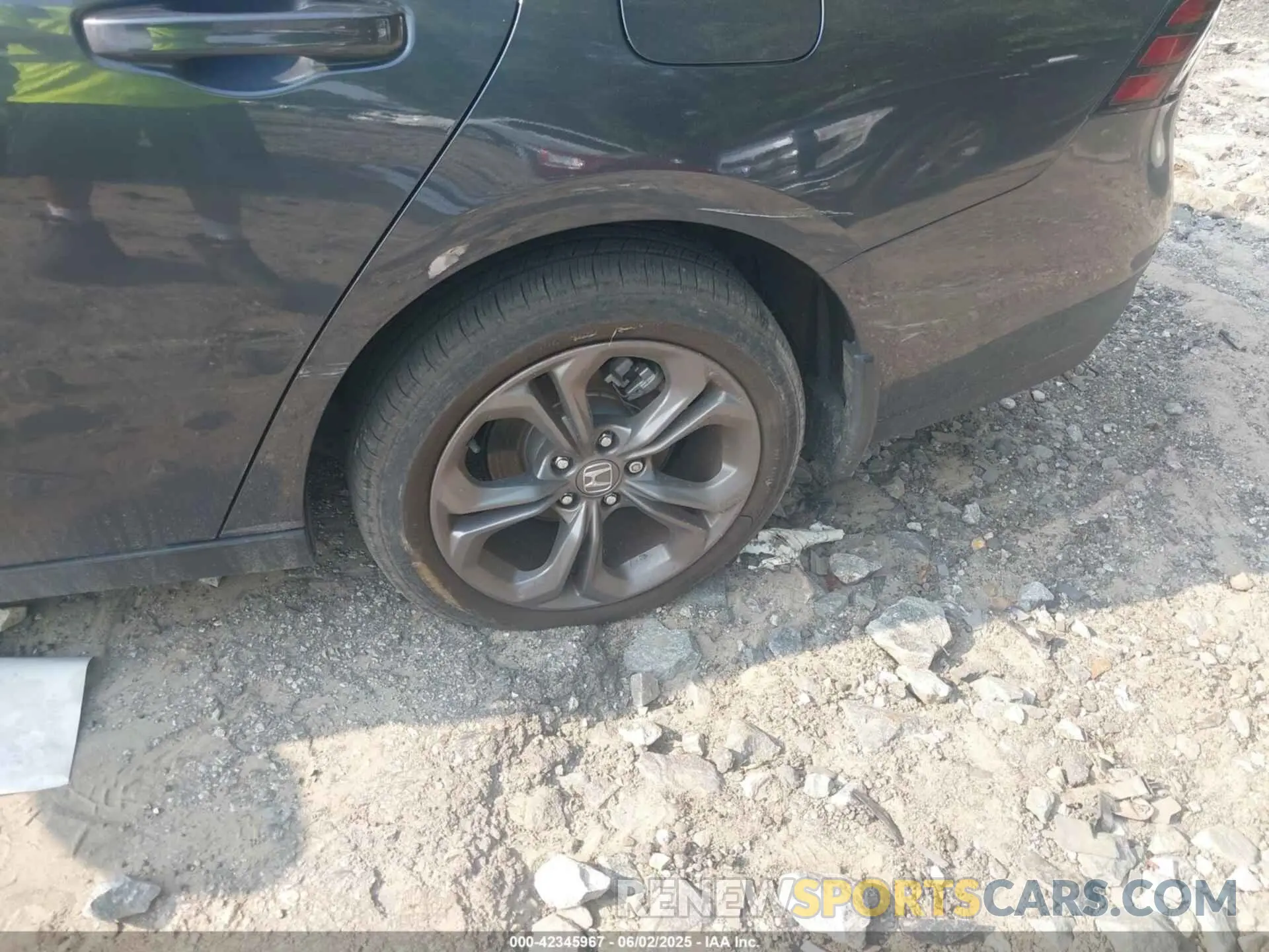 6 Photograph of a damaged car 1HGCY1F30RA051049 HONDA ACCORD 2024