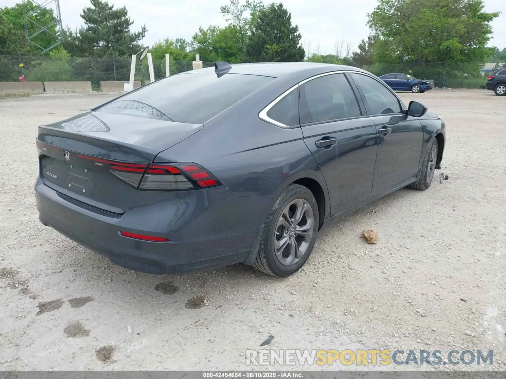 4 Photograph of a damaged car 1HGCY1F31RA031263 HONDA ACCORD 2024