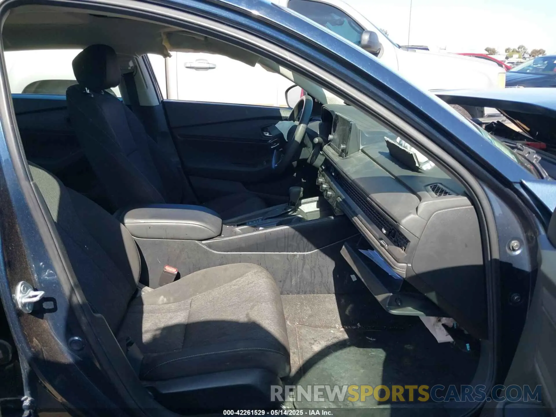 5 Photograph of a damaged car 1HGCY1F32RA061081 HONDA ACCORD 2024