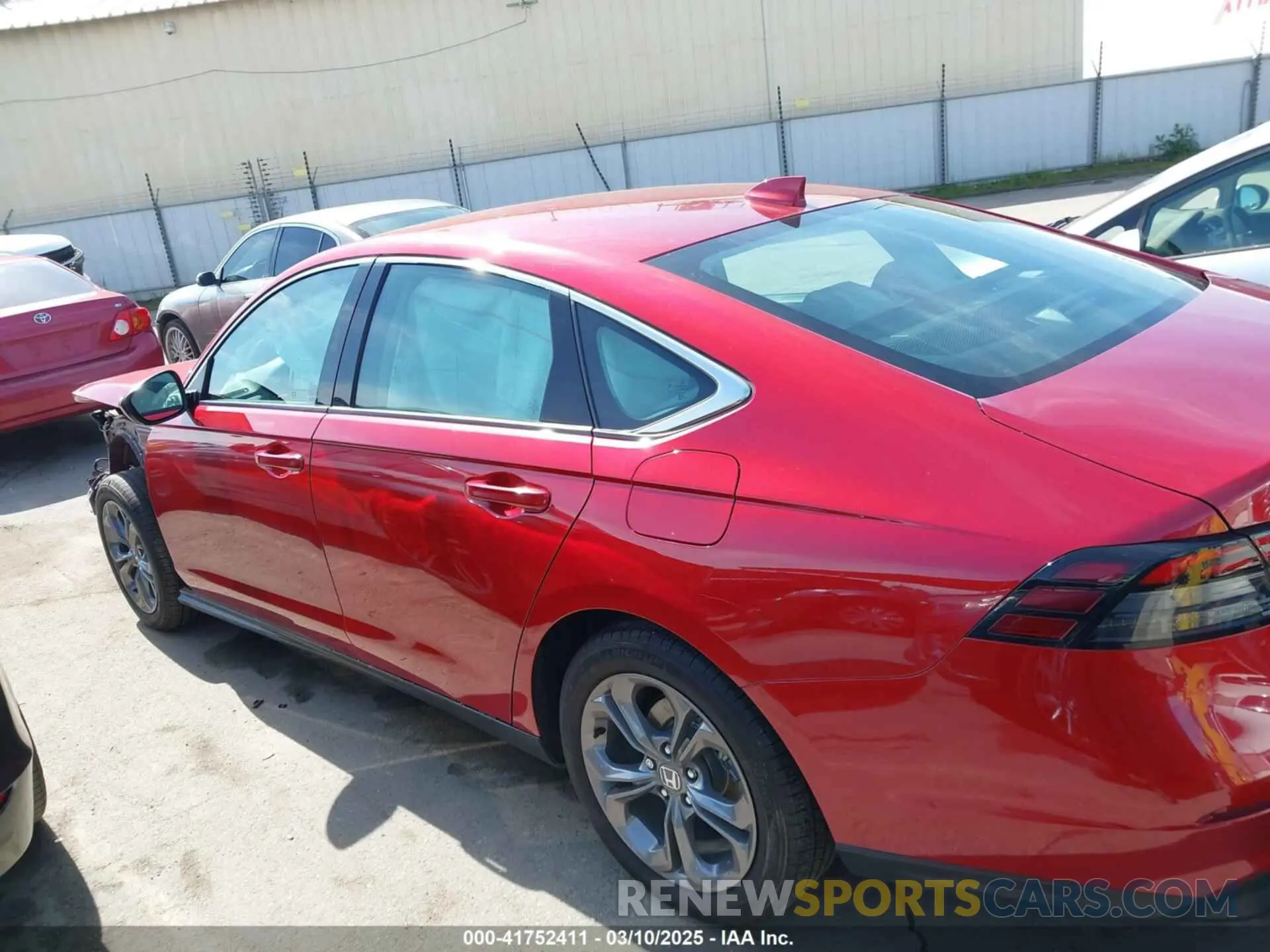 15 Photograph of a damaged car 1HGCY1F33RA000189 HONDA ACCORD 2024