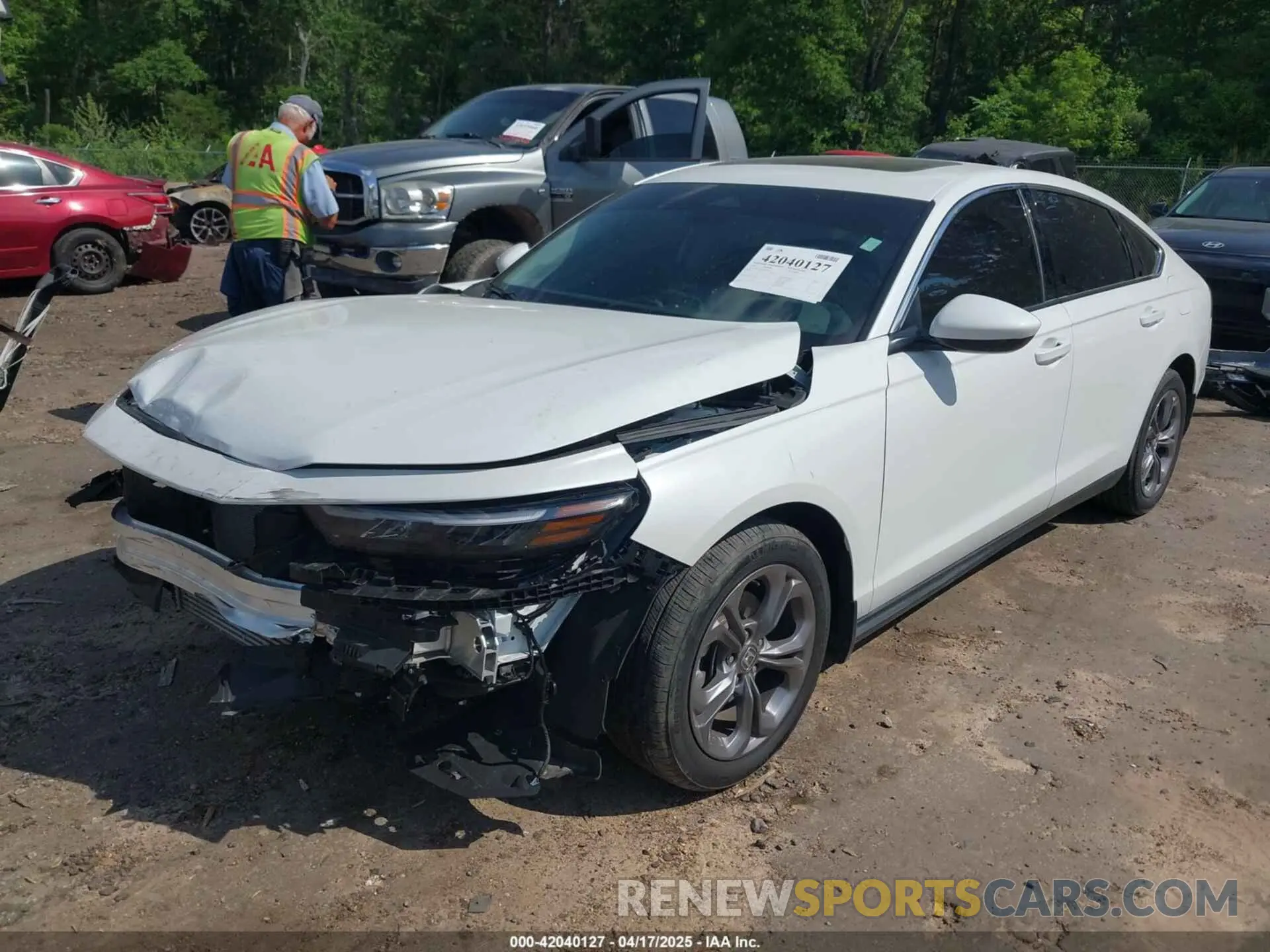 2 Photograph of a damaged car 1HGCY1F33RA071361 HONDA ACCORD 2024