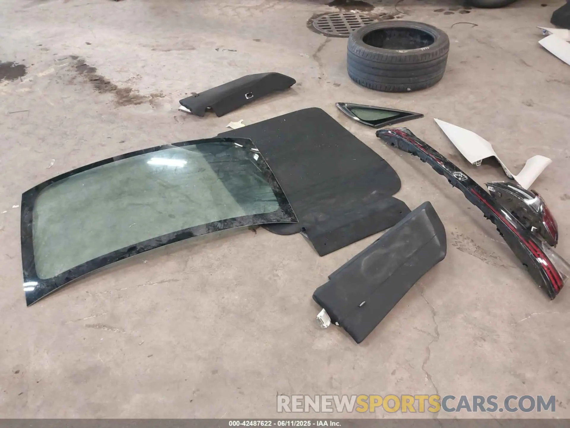21 Photograph of a damaged car 1HGCY1F34RA011704 HONDA ACCORD 2024