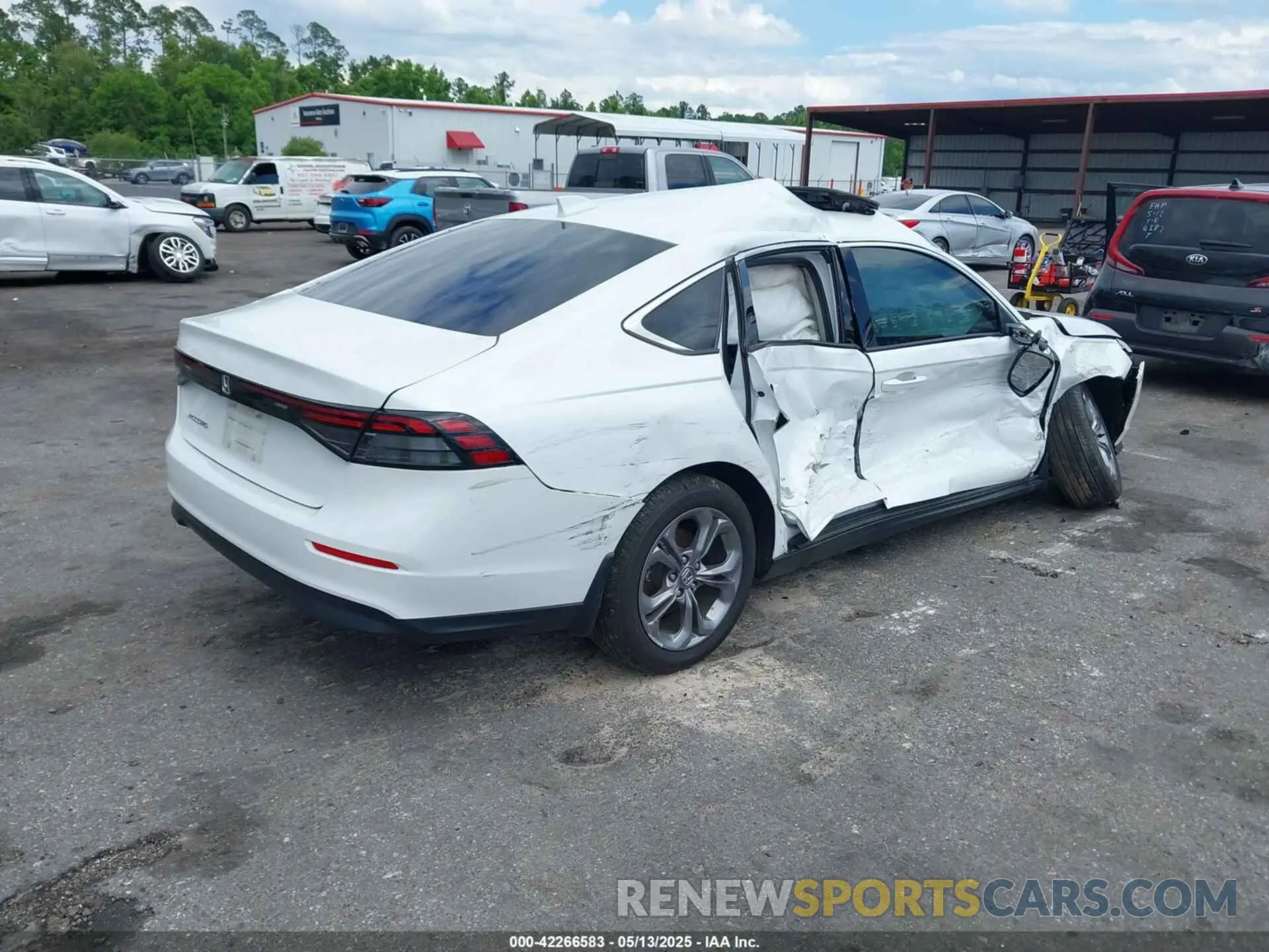4 Photograph of a damaged car 1HGCY1F35RA025501 HONDA ACCORD 2024