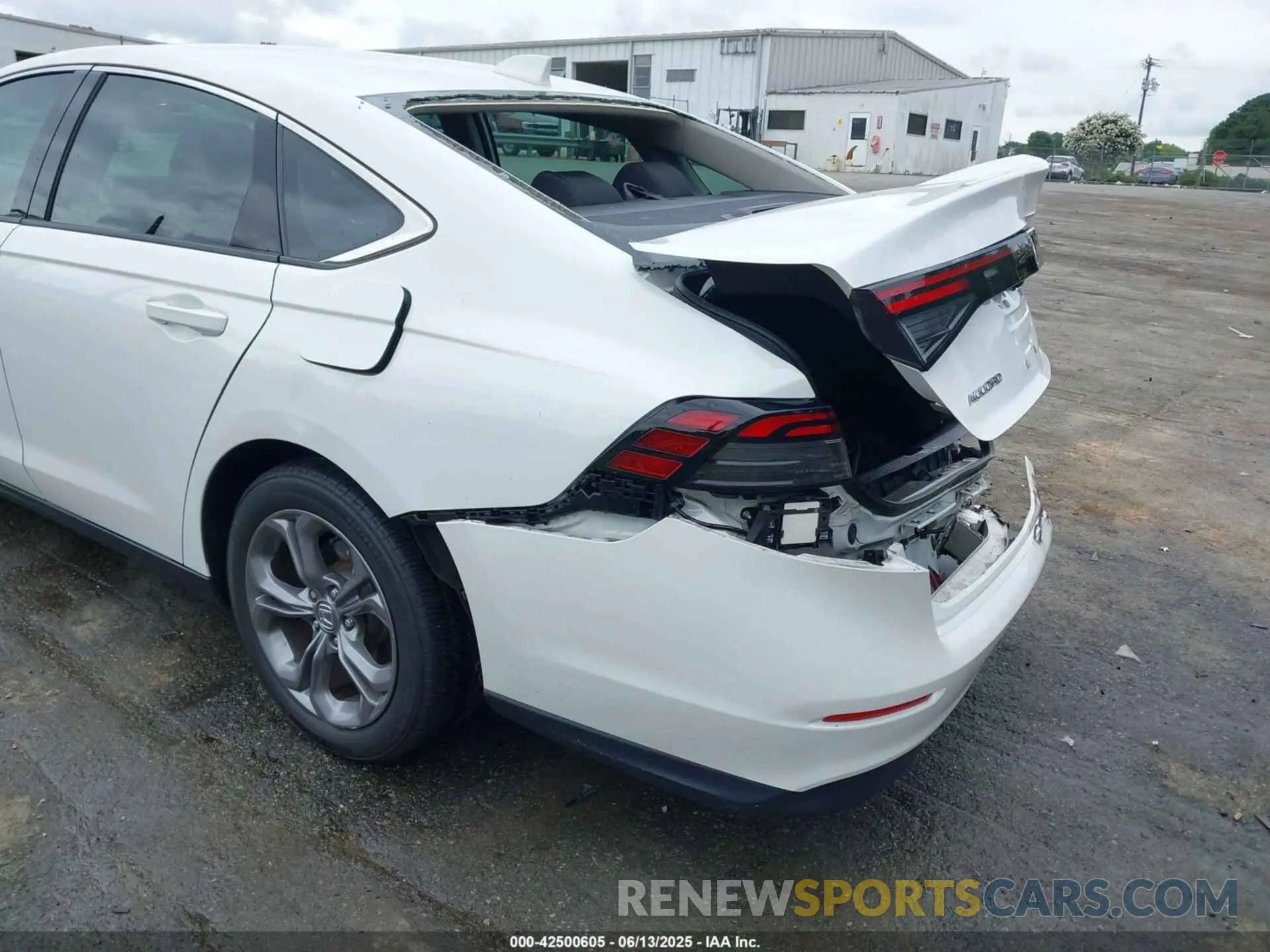 6 Photograph of a damaged car 1HGCY1F35RA026499 HONDA ACCORD 2024