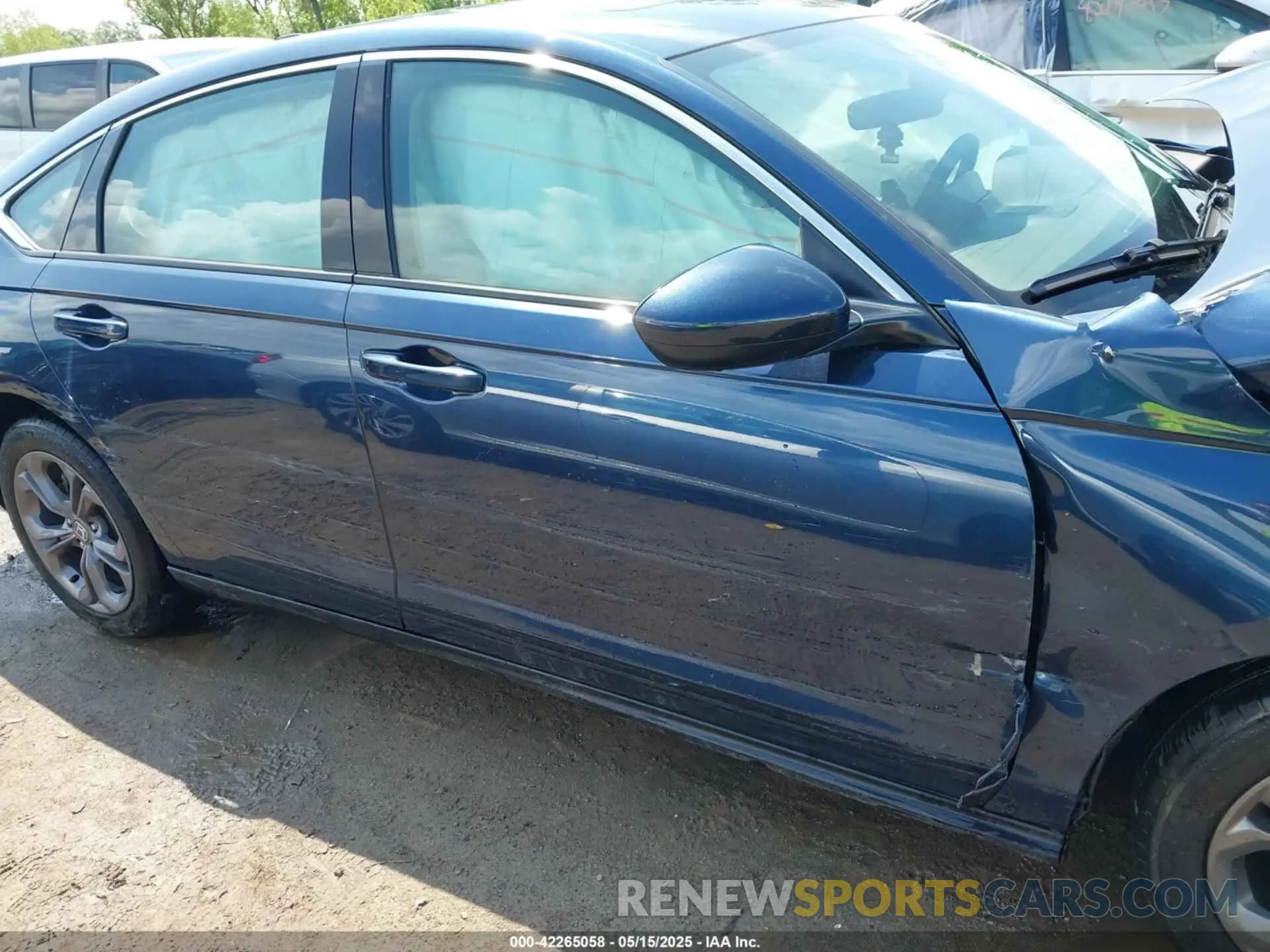 14 Photograph of a damaged car 1HGCY1F35RA032013 HONDA ACCORD 2024