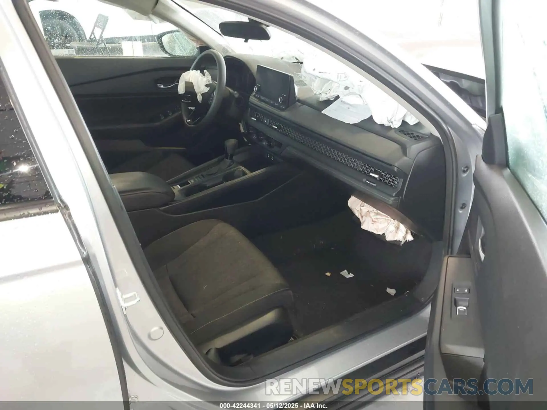 5 Photograph of a damaged car 1HGCY1F39RA048764 HONDA ACCORD 2024