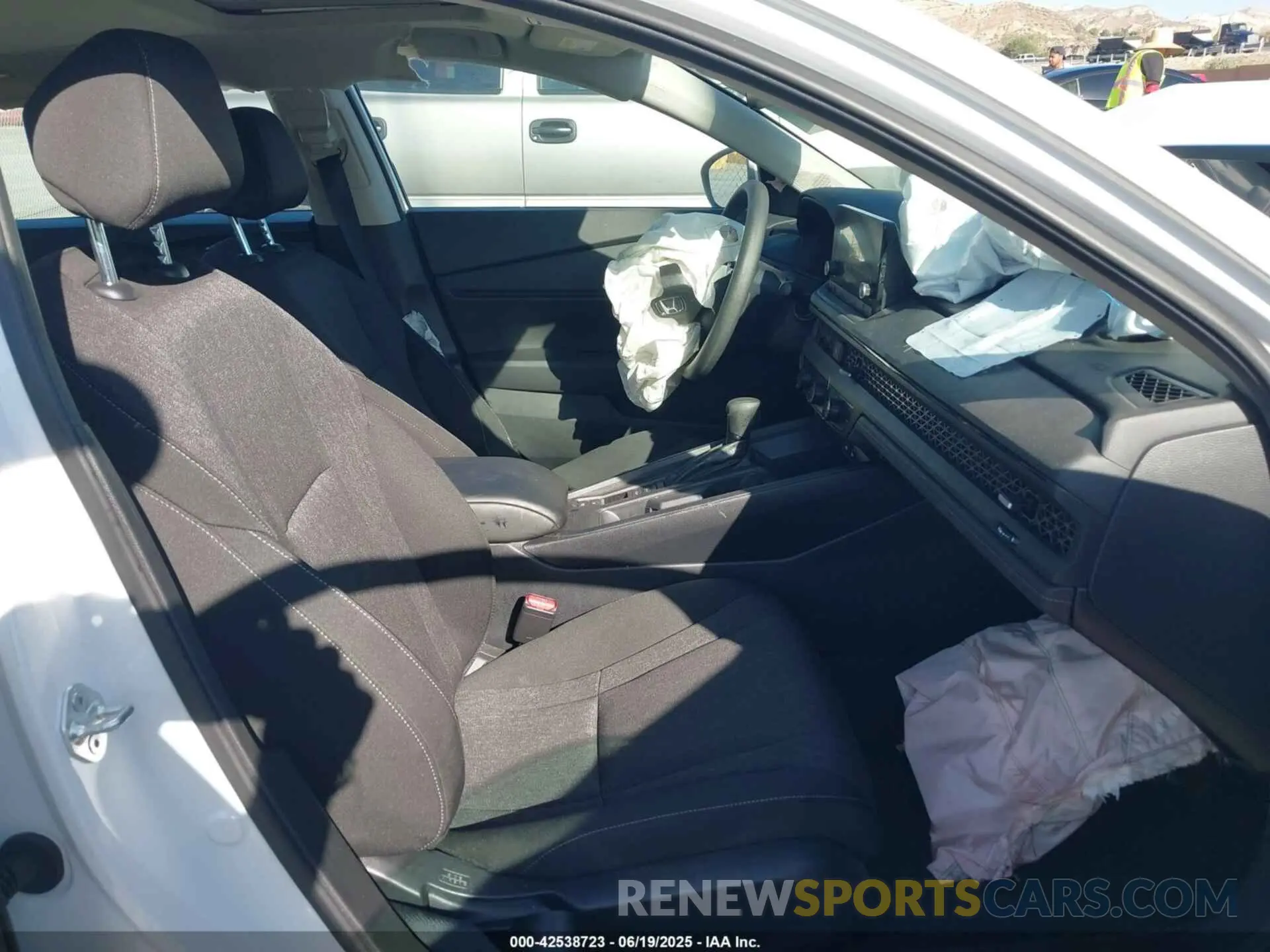 5 Photograph of a damaged car 1HGCY1F39RA085314 HONDA ACCORD 2024