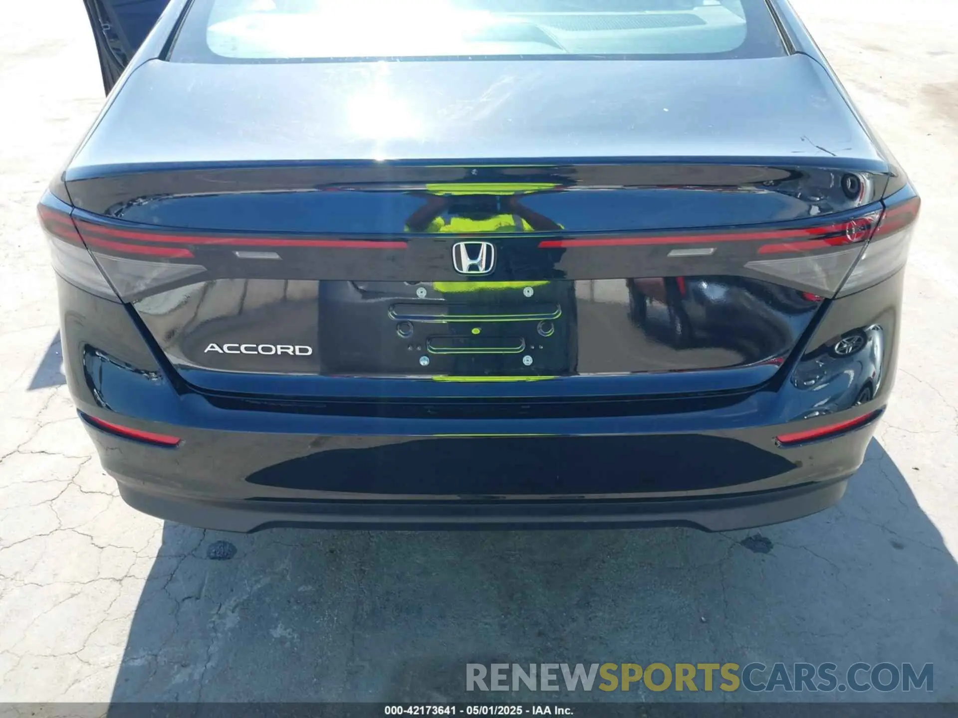 16 Photograph of a damaged car 1HGCY1F39RA087273 HONDA ACCORD 2024