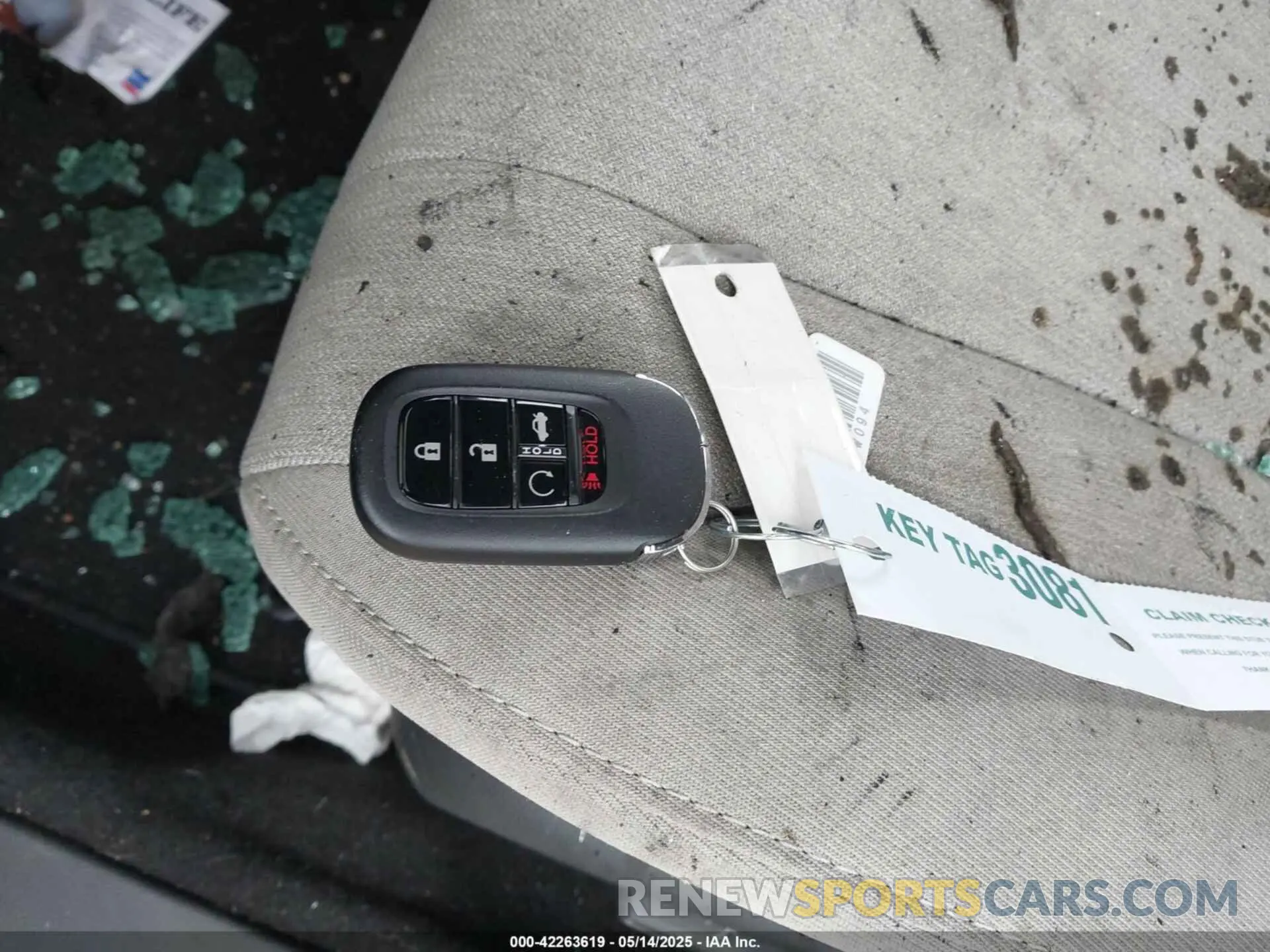 11 Photograph of a damaged car 1HGCY1F39RA092019 HONDA ACCORD 2024