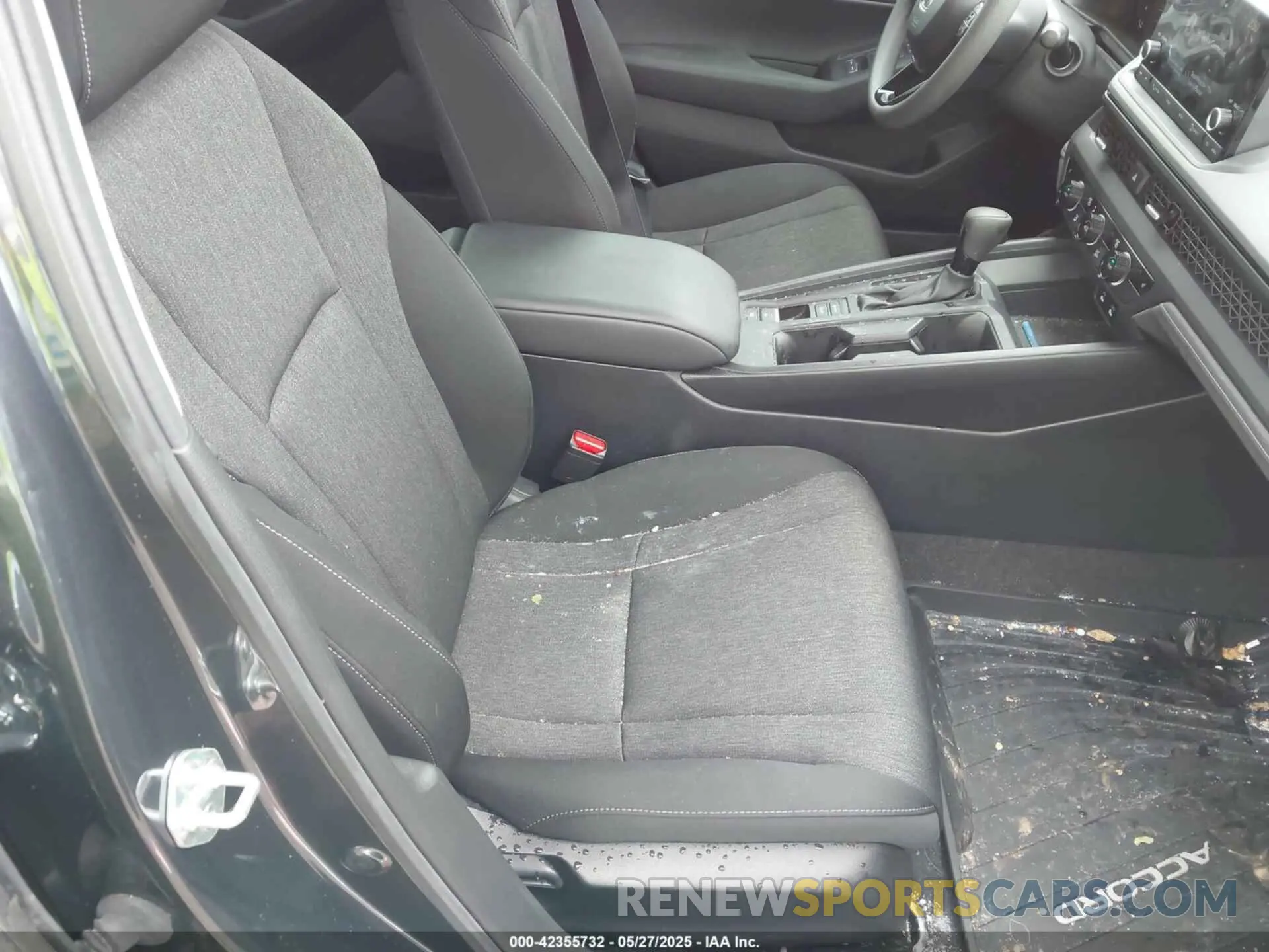 5 Photograph of a damaged car 1HGCY1F3XRA067663 HONDA ACCORD 2024