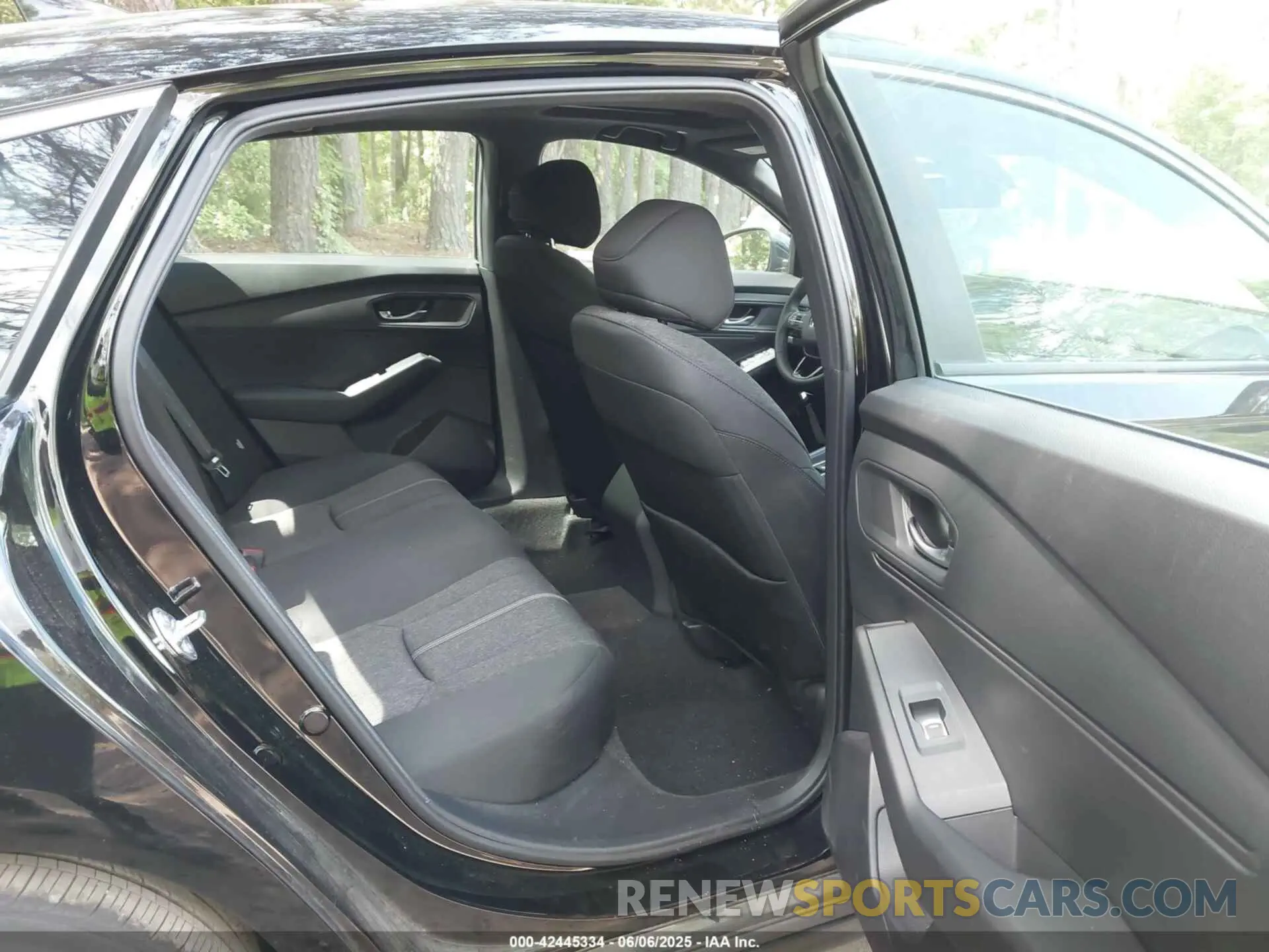 8 Photograph of a damaged car 1HGCY2F50RA016857 HONDA ACCORD 2024