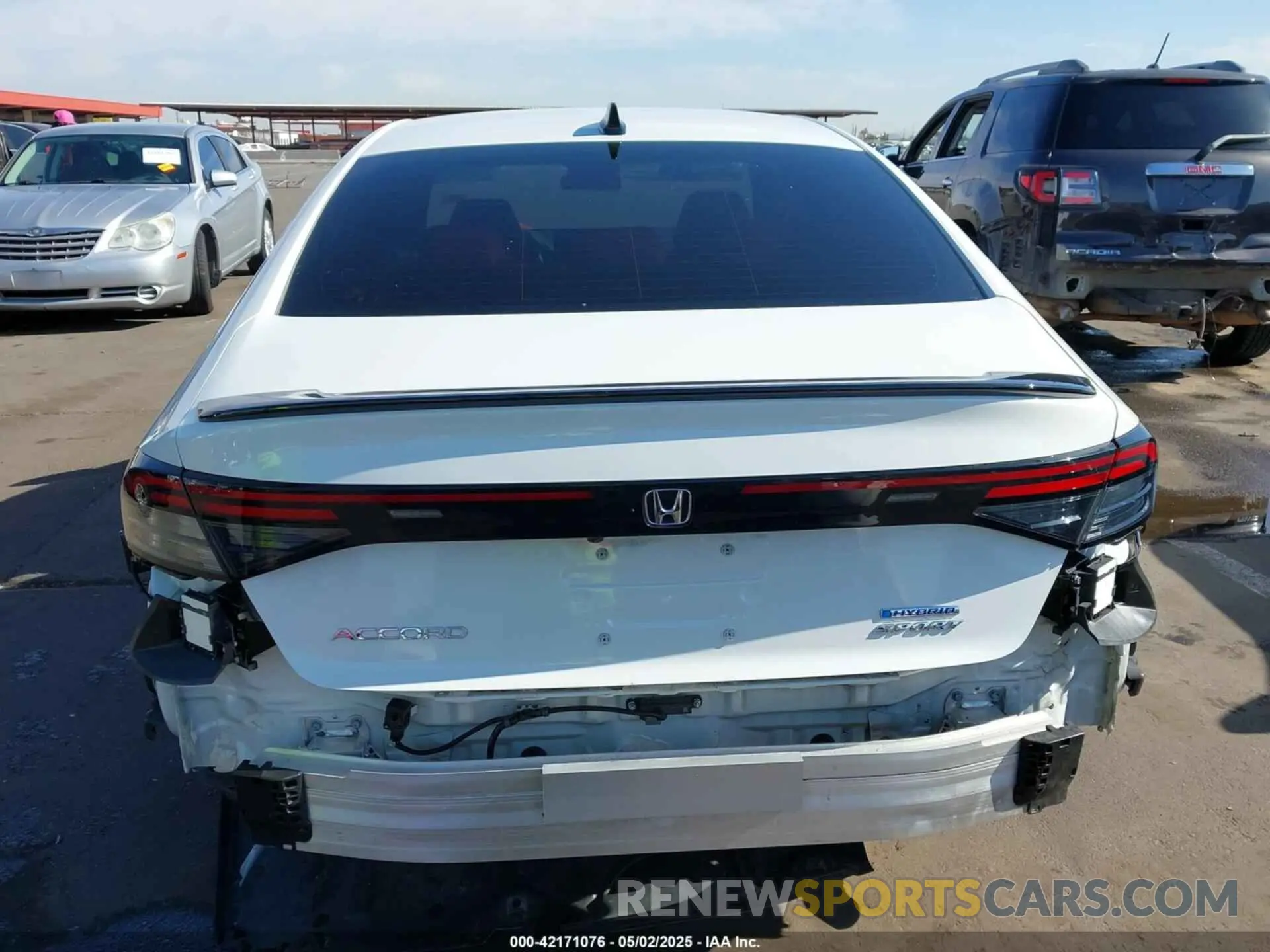 17 Photograph of a damaged car 1HGCY2F53RA047147 HONDA ACCORD 2024