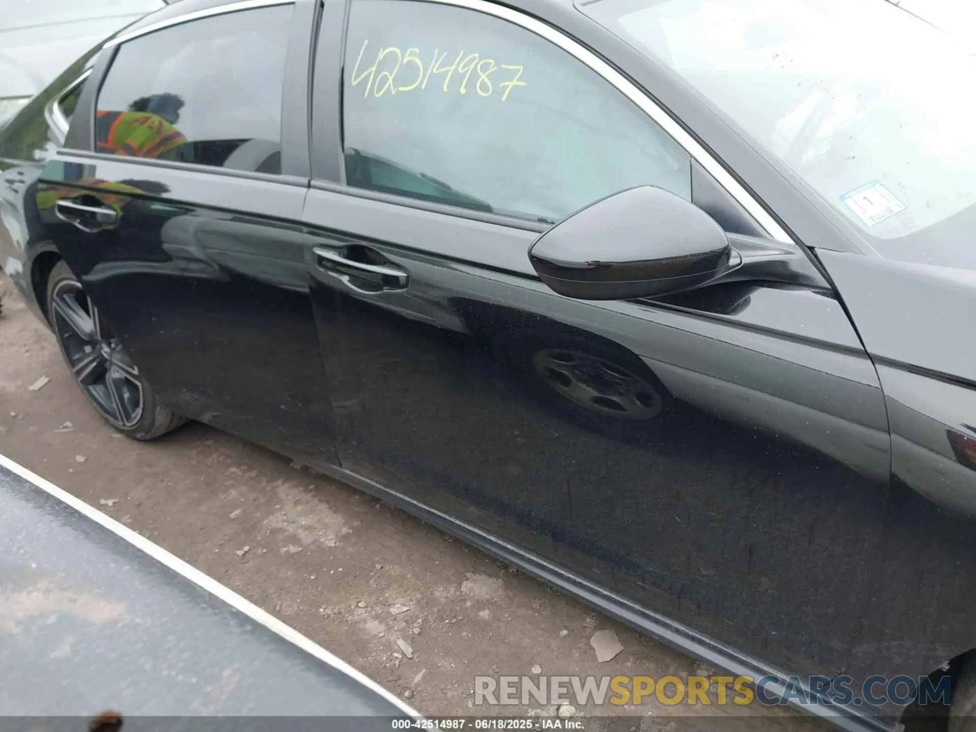 13 Photograph of a damaged car 1HGCY2F5XRA025789 HONDA ACCORD 2024