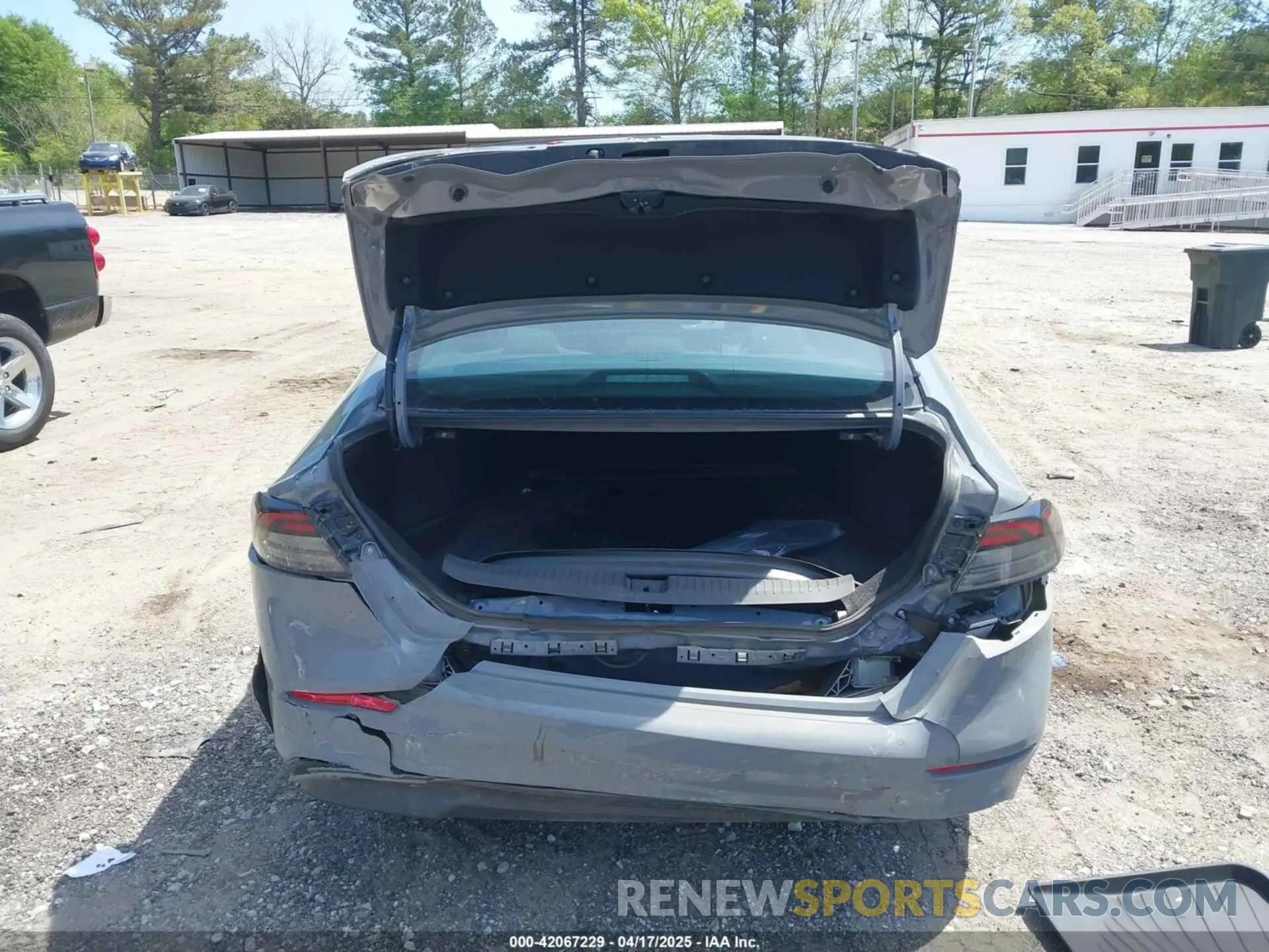 16 Photograph of a damaged car 1HGCY2F5XRA056296 HONDA ACCORD 2024