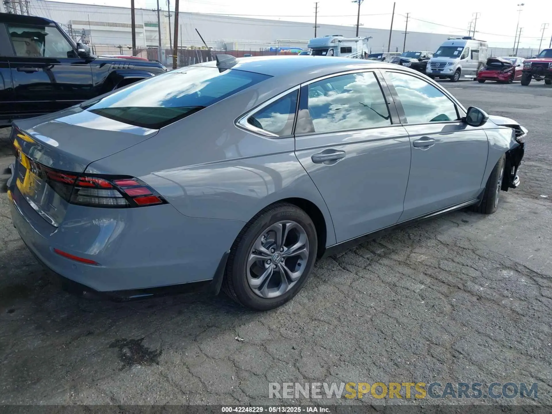4 Photograph of a damaged car 1HGCY2F62RA071142 HONDA ACCORD 2024