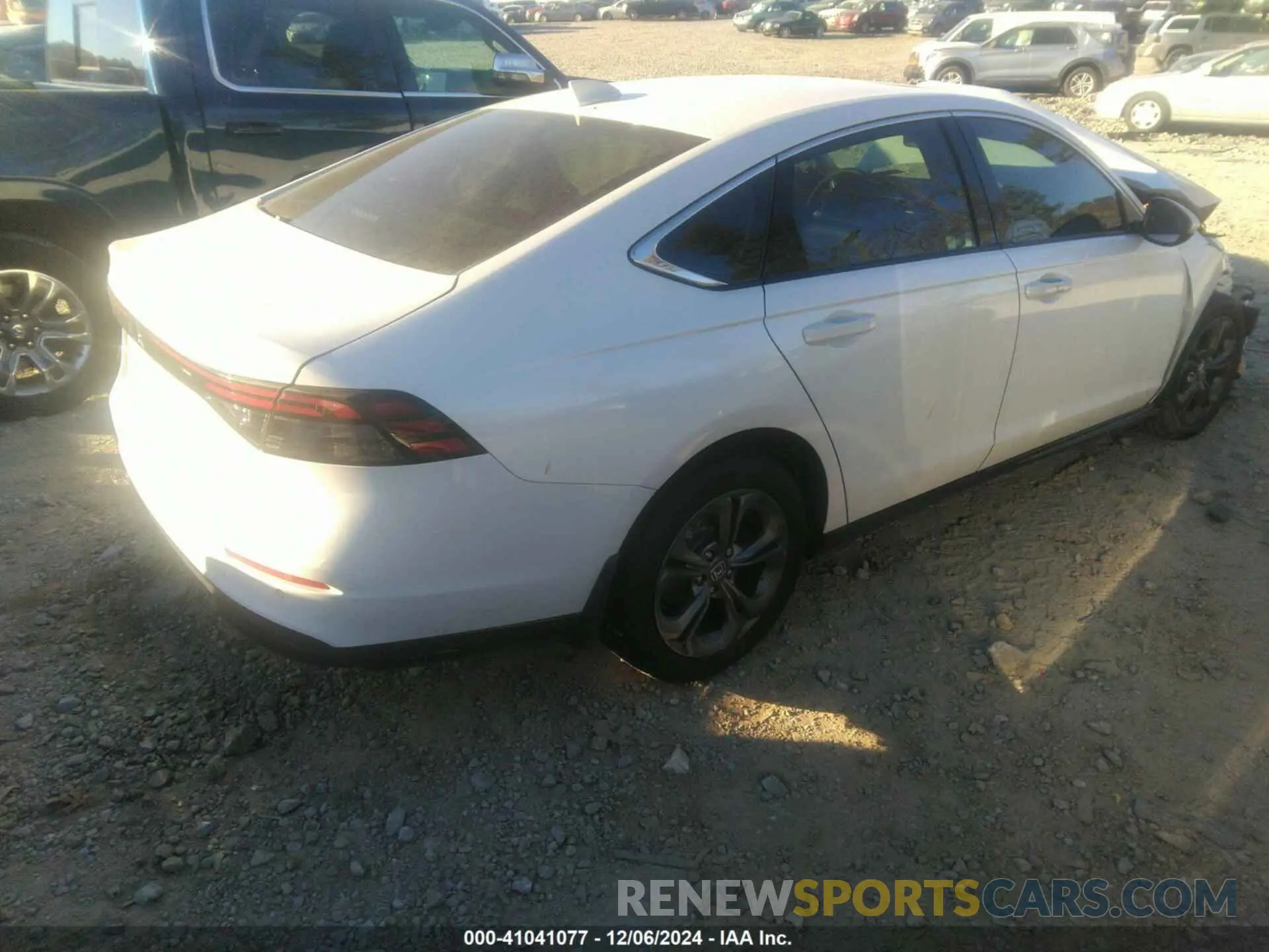 4 Photograph of a damaged car 1HGCY2F64RA076729 HONDA ACCORD 2024