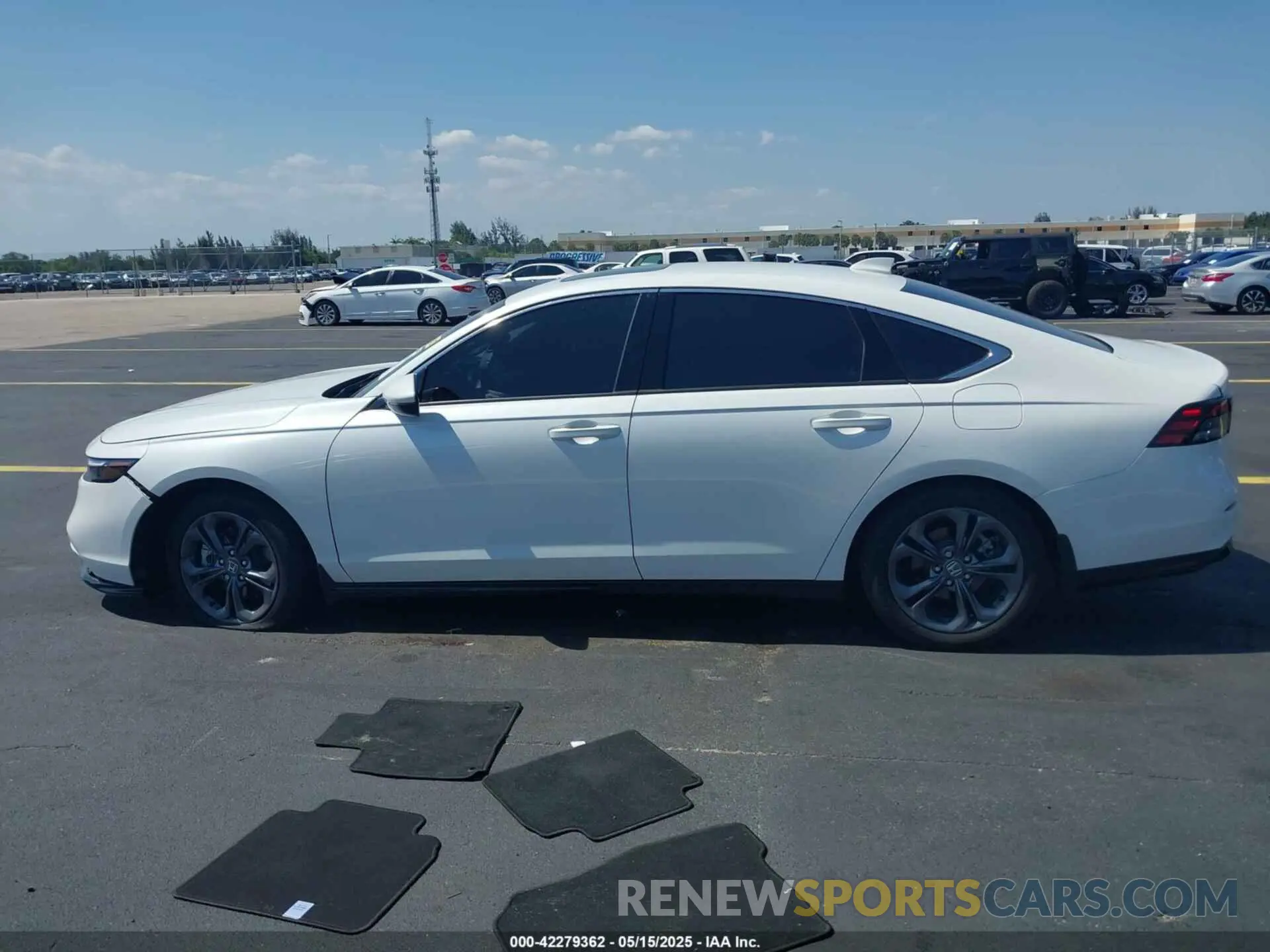 14 Photograph of a damaged car 1HGCY2F68RA052031 HONDA ACCORD 2024