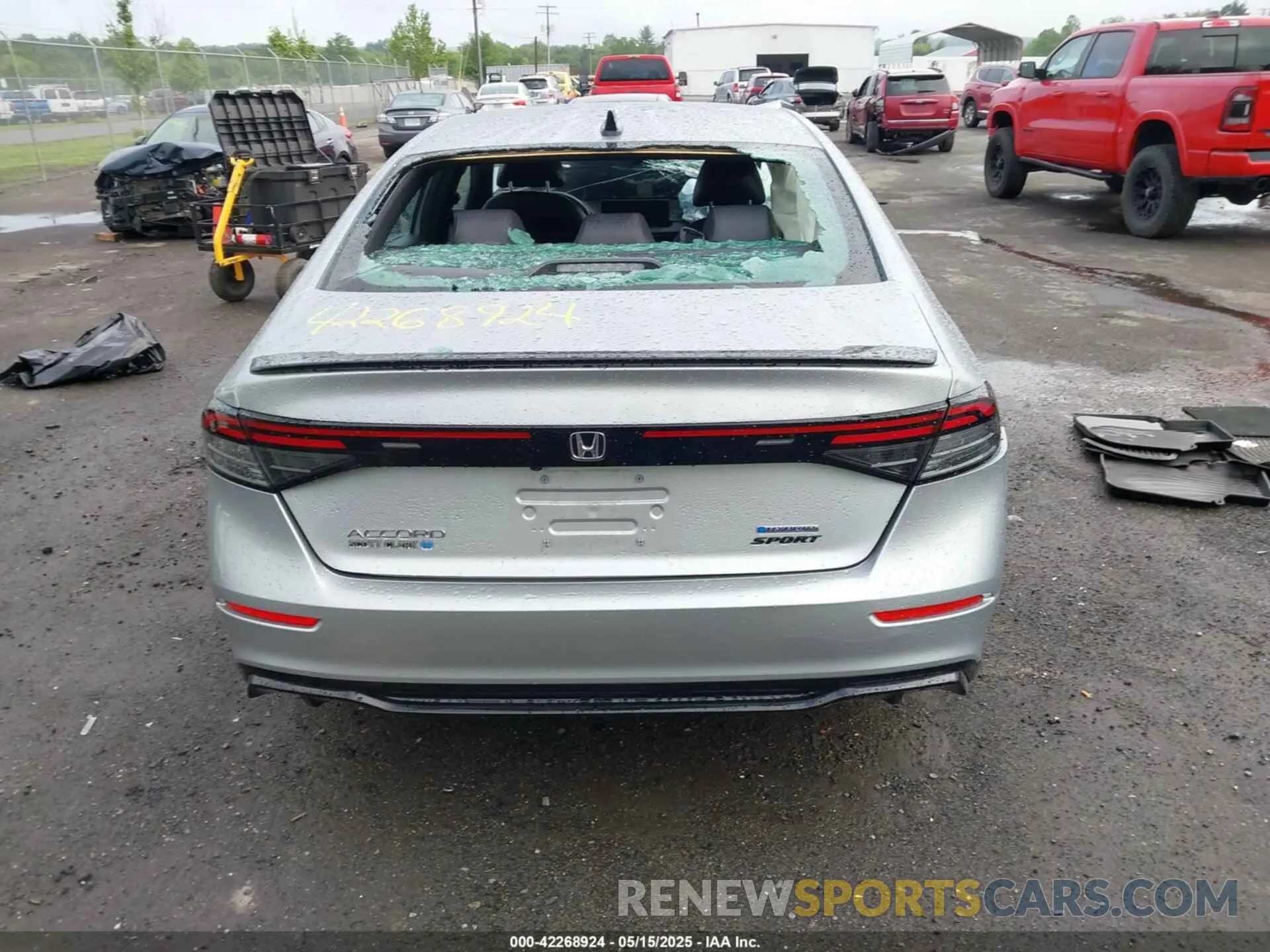 15 Photograph of a damaged car 1HGCY2F72RA007322 HONDA ACCORD 2024