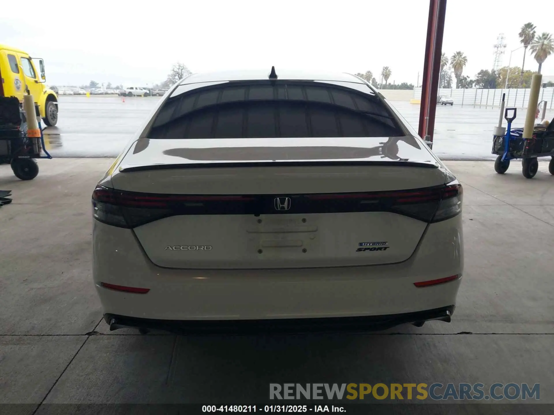 17 Photograph of a damaged car 1HGCY2F75RA058832 HONDA ACCORD 2024