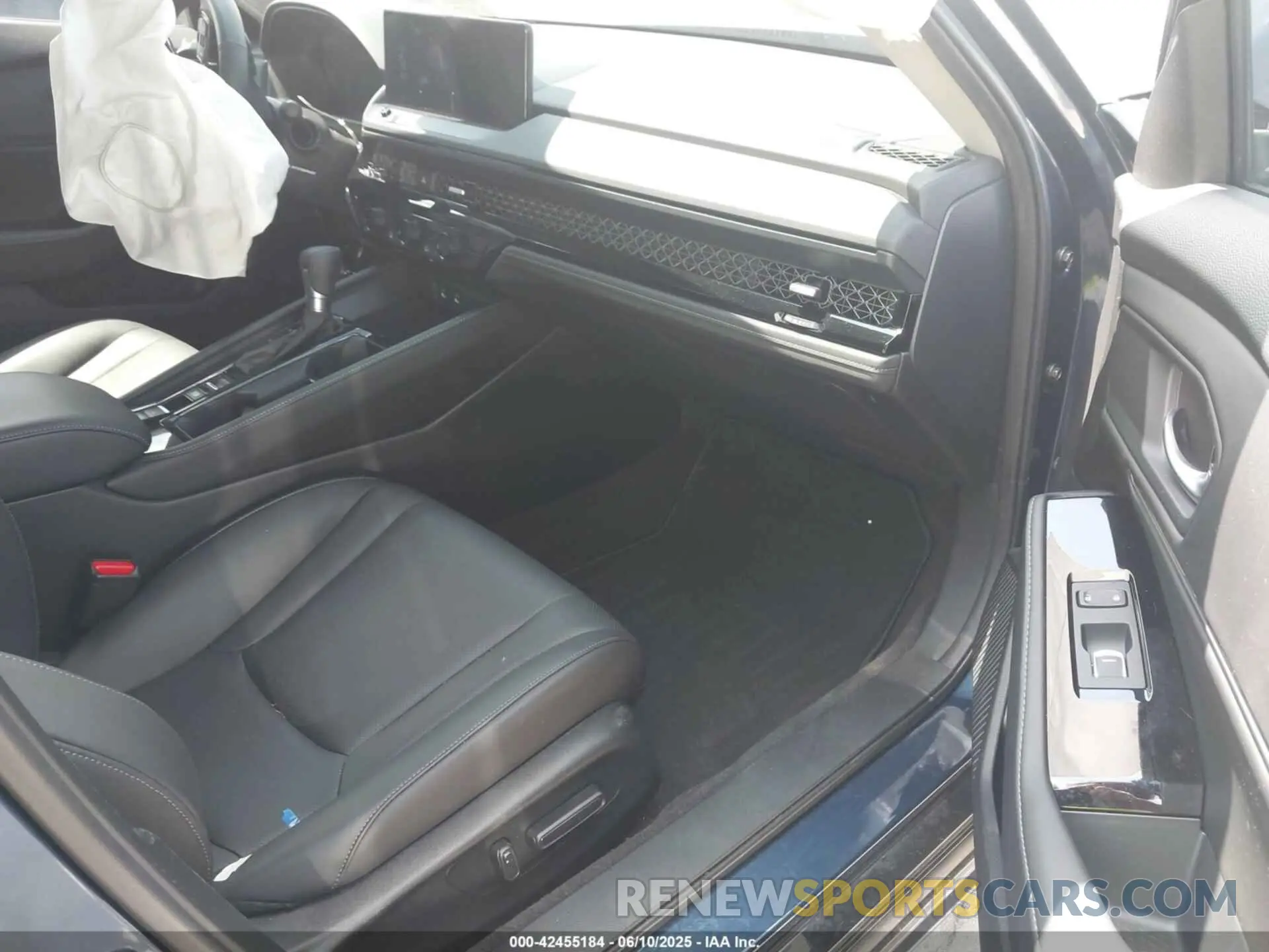 5 Photograph of a damaged car 1HGCY2F80RA022328 HONDA ACCORD 2024