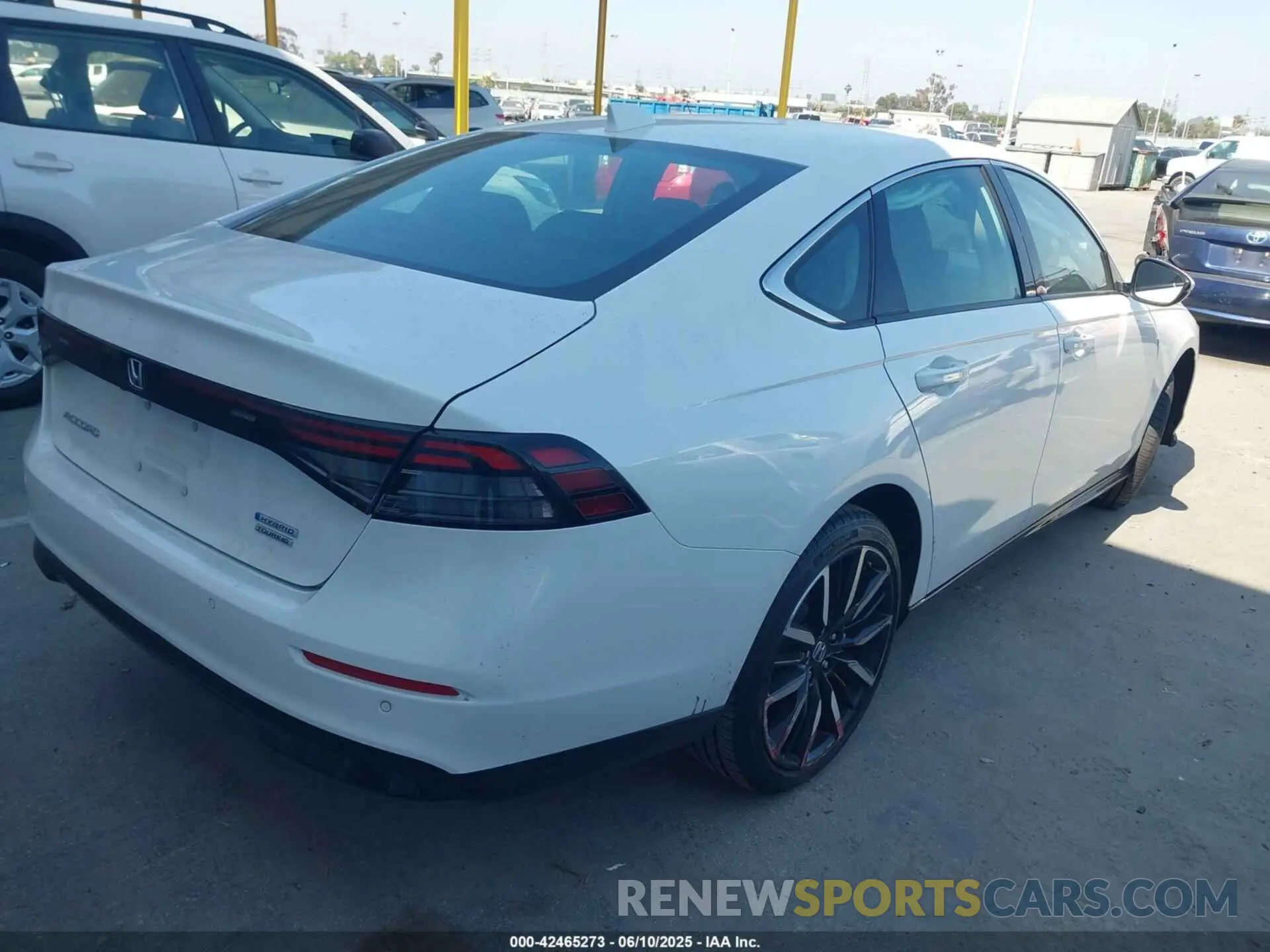 4 Photograph of a damaged car 1HGCY2F80RA023320 HONDA ACCORD 2024