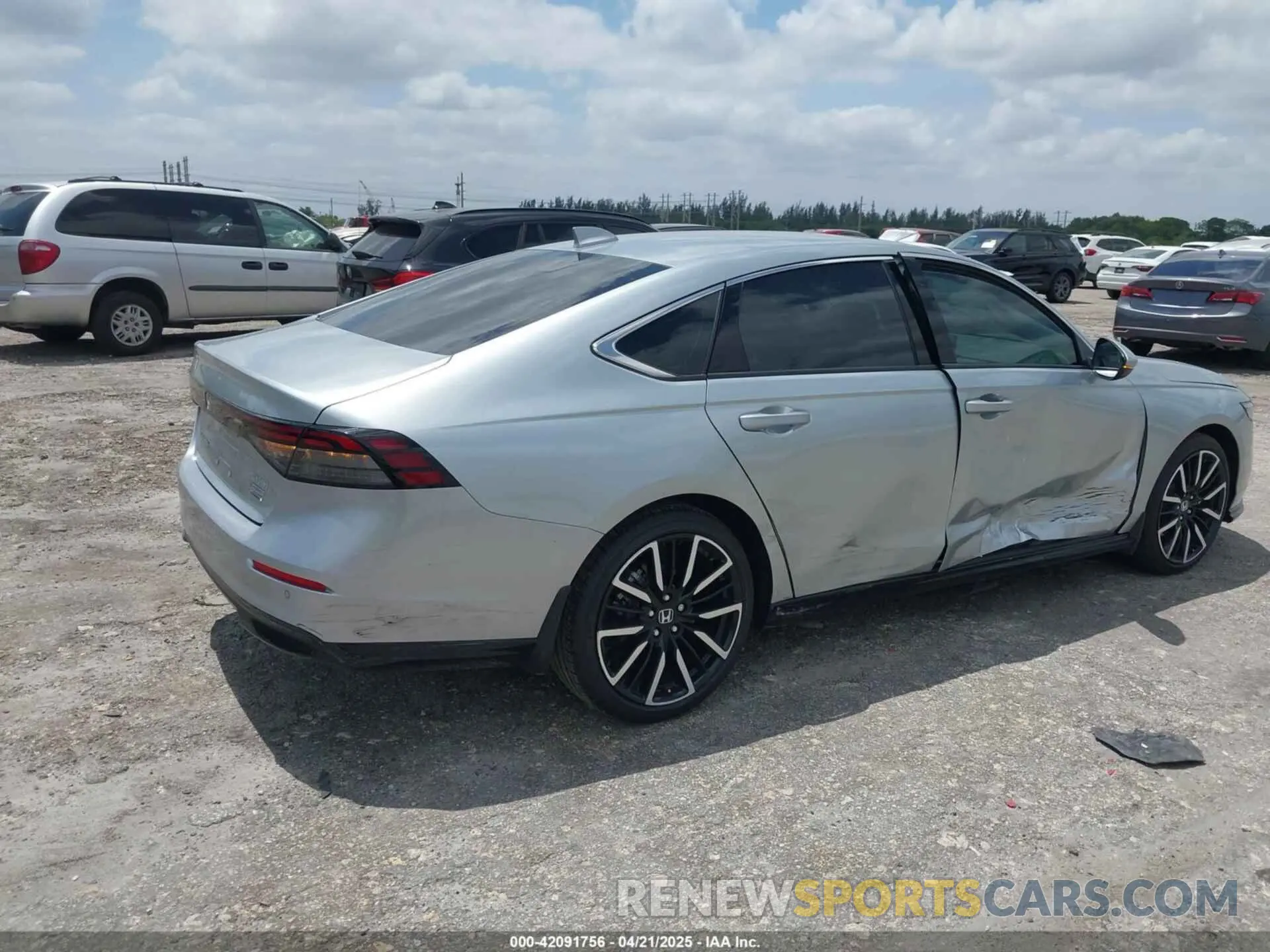 4 Photograph of a damaged car 1HGCY2F80RA083131 HONDA ACCORD 2024