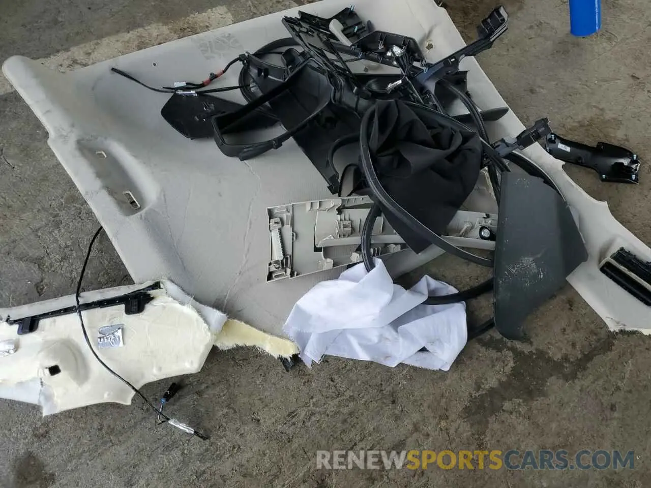 14 Photograph of a damaged car 1HGCY2F81RA043169 HONDA ACCORD 2024