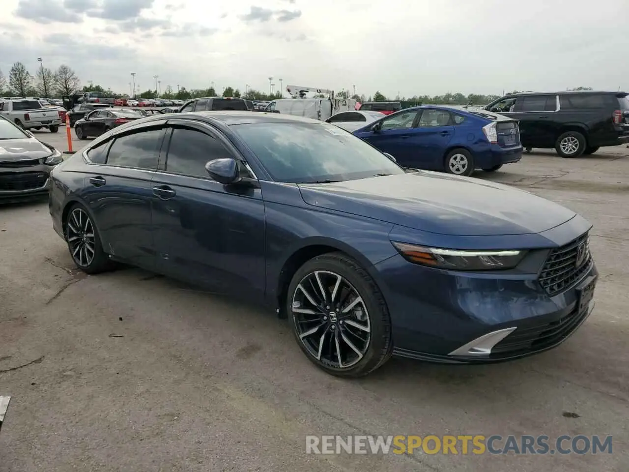 4 Photograph of a damaged car 1HGCY2F82RA031001 HONDA ACCORD 2024