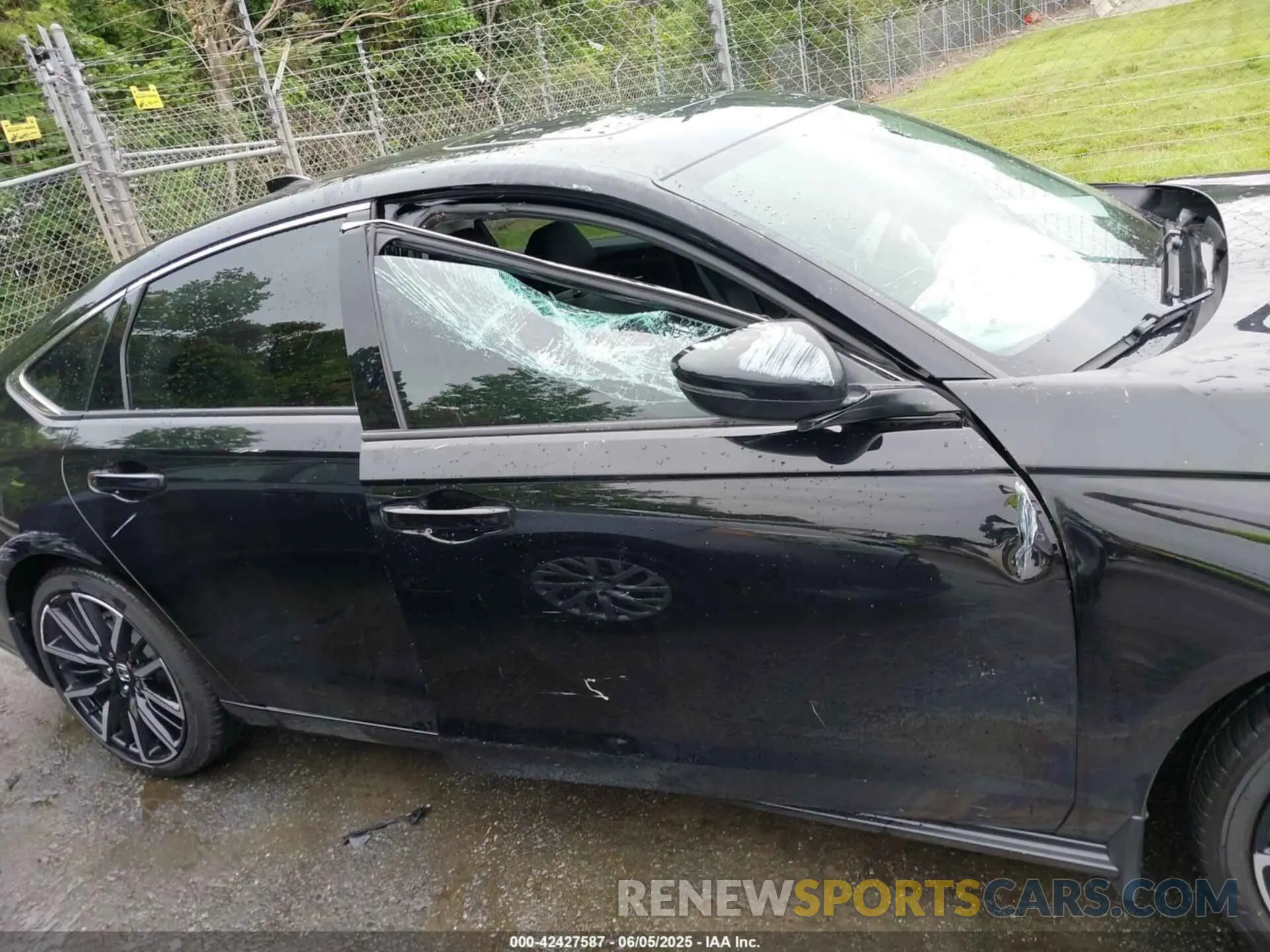 13 Photograph of a damaged car 1HGCY2F8XRA094072 HONDA ACCORD 2024